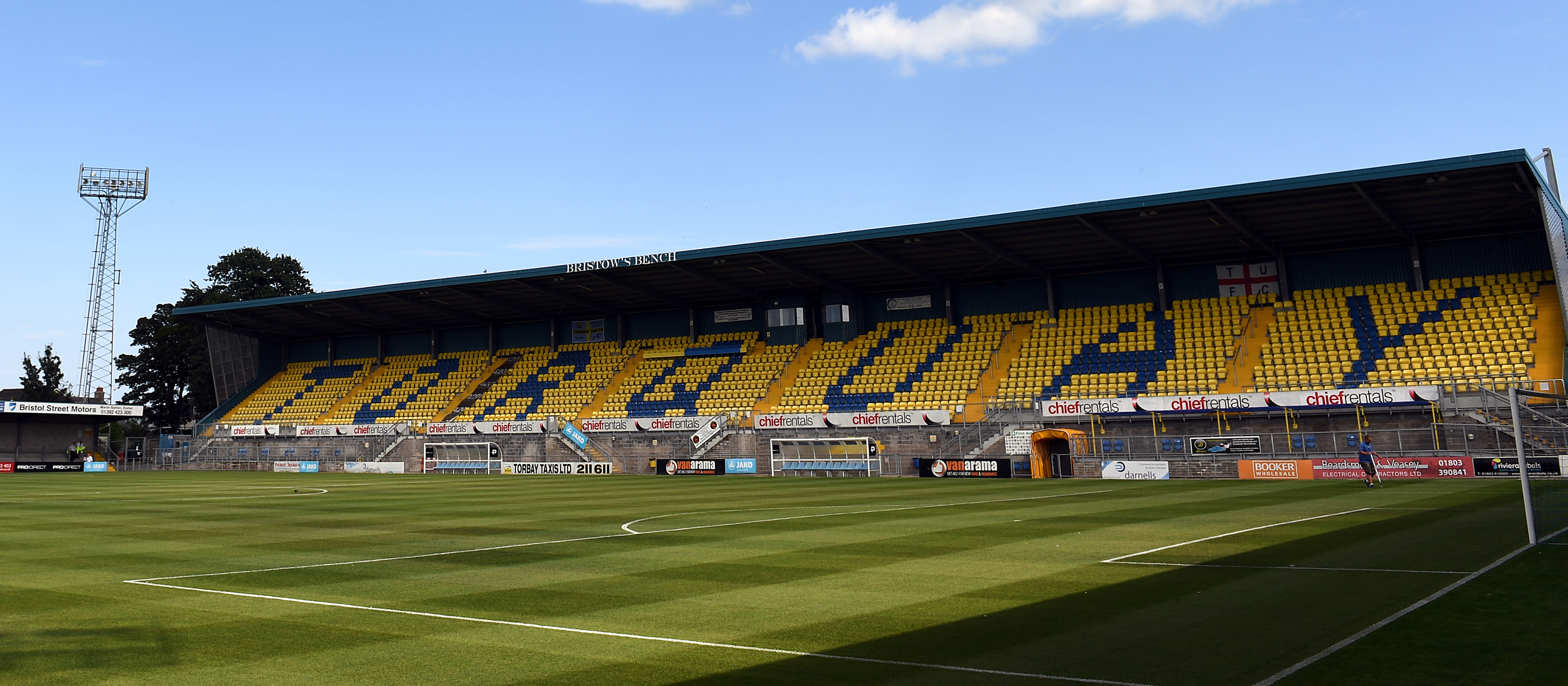 Plainmoor 16x7