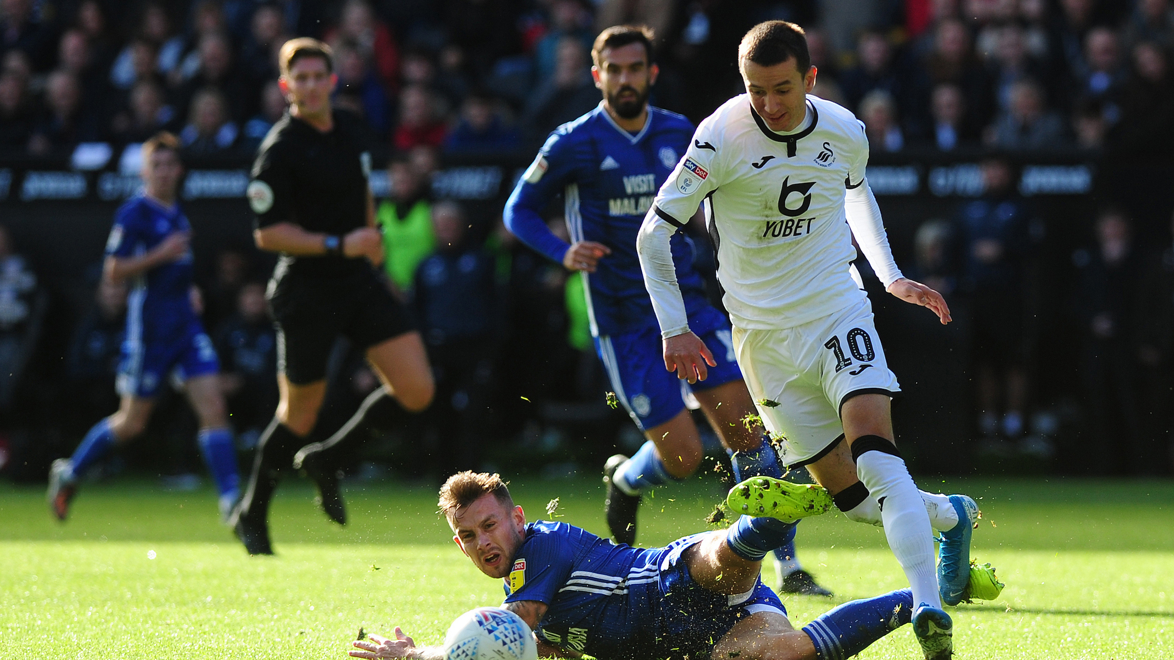 Cardiff Bersant Celina