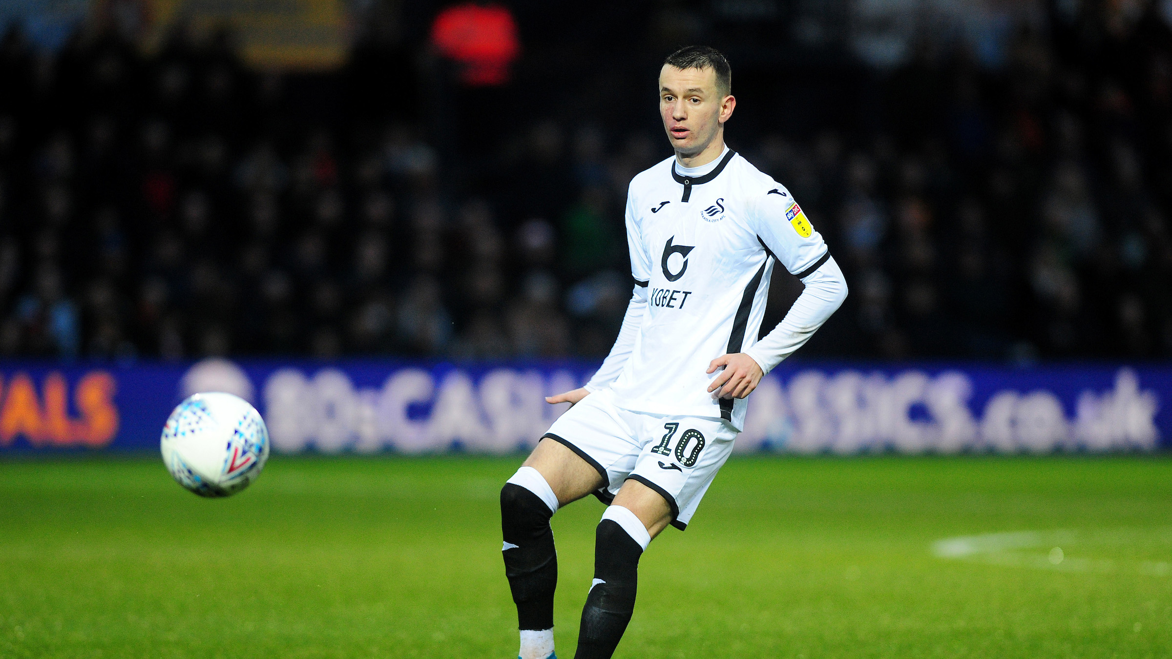 Bersant Celina looking to build on impressive Luton display | Swansea