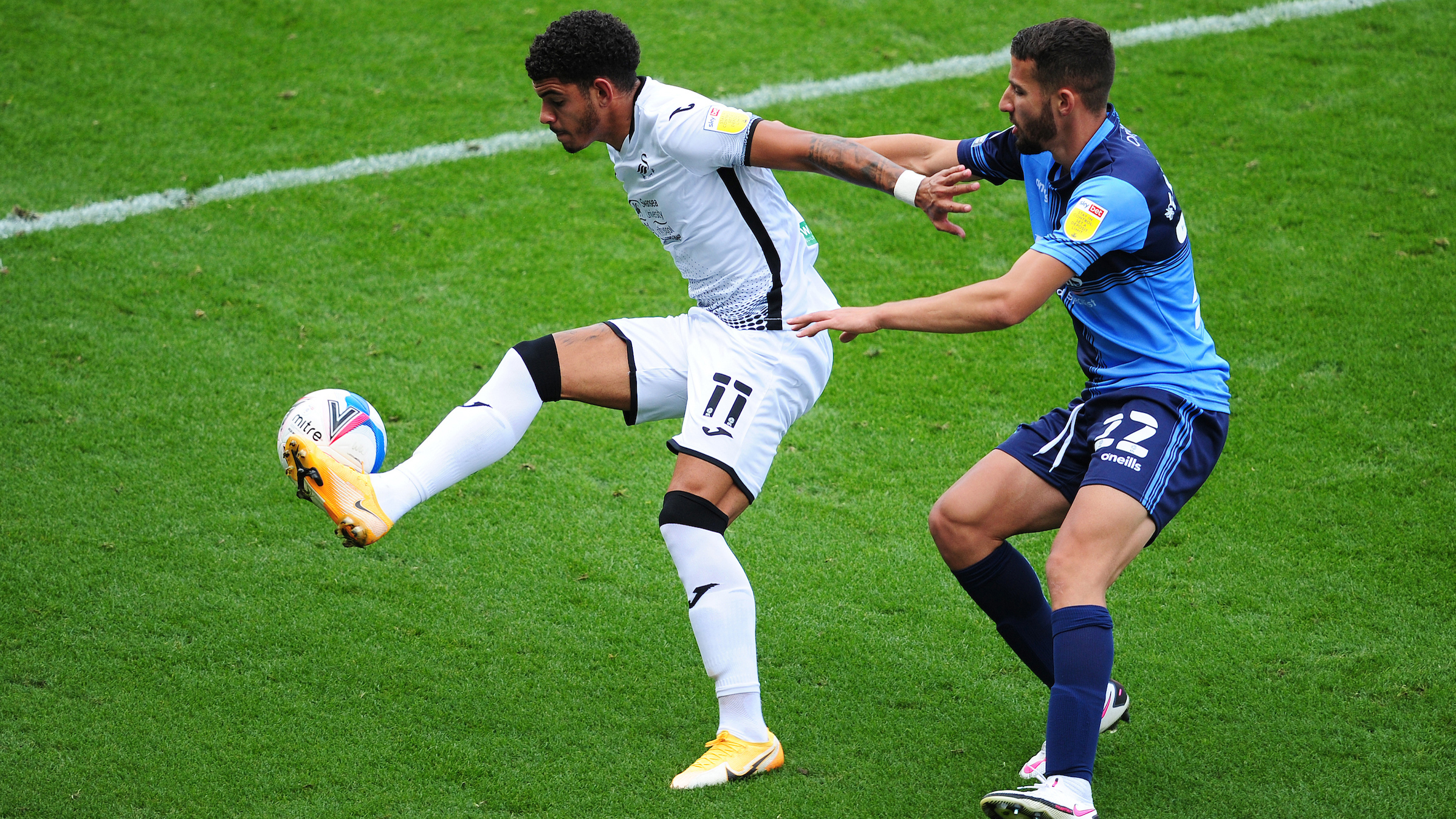 Morgan Gibbs-White Wycombe