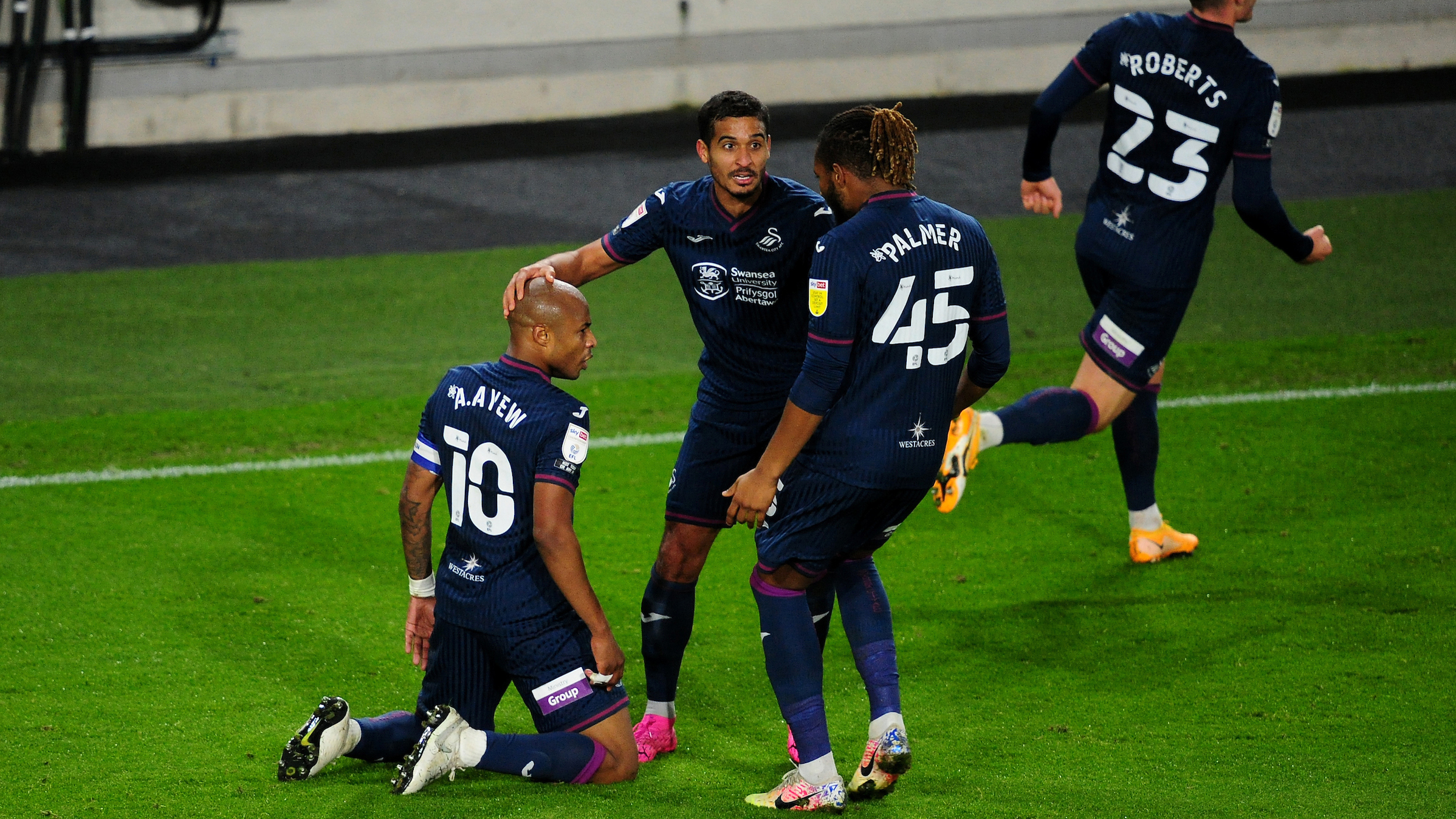 Andre Ayew Brentford cele