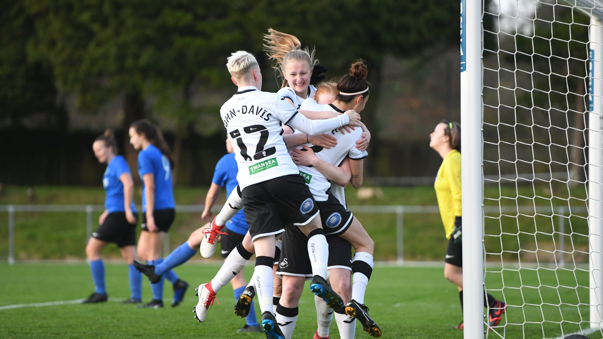 Swansea City Ladies cele