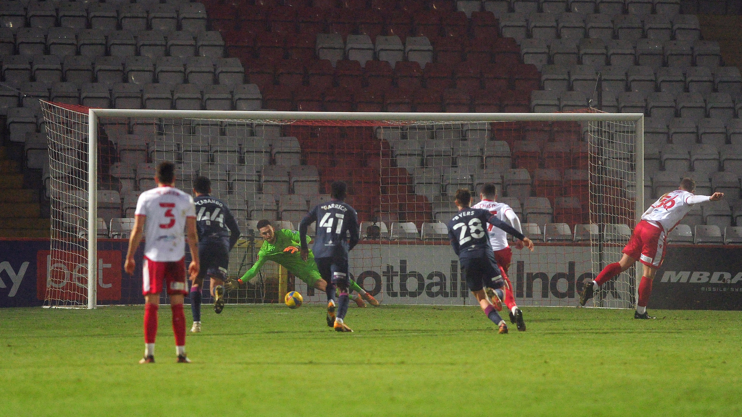 Freddie Woodman penalty save Stevenage