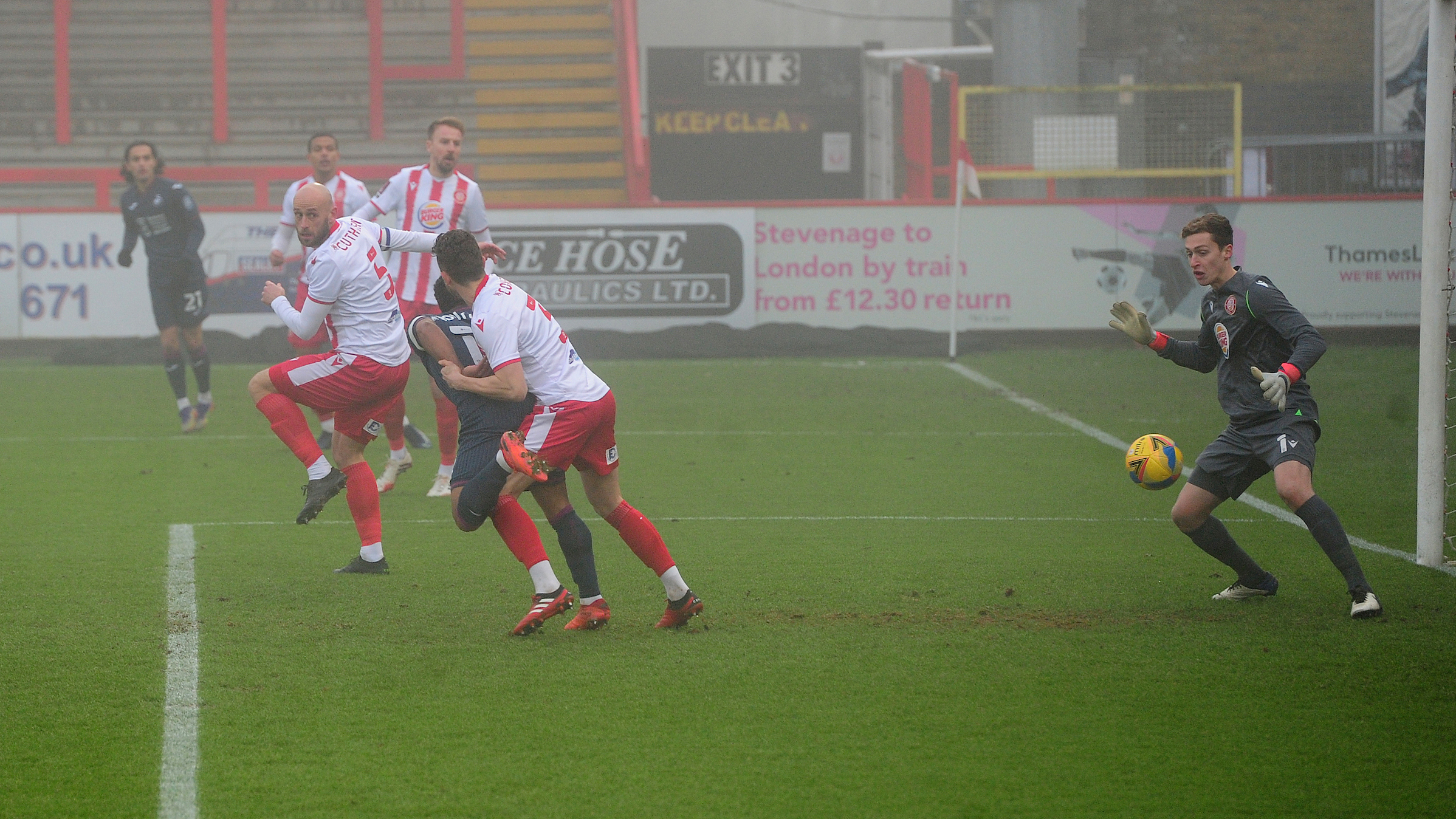 Wayne Routledge goal Stevenage