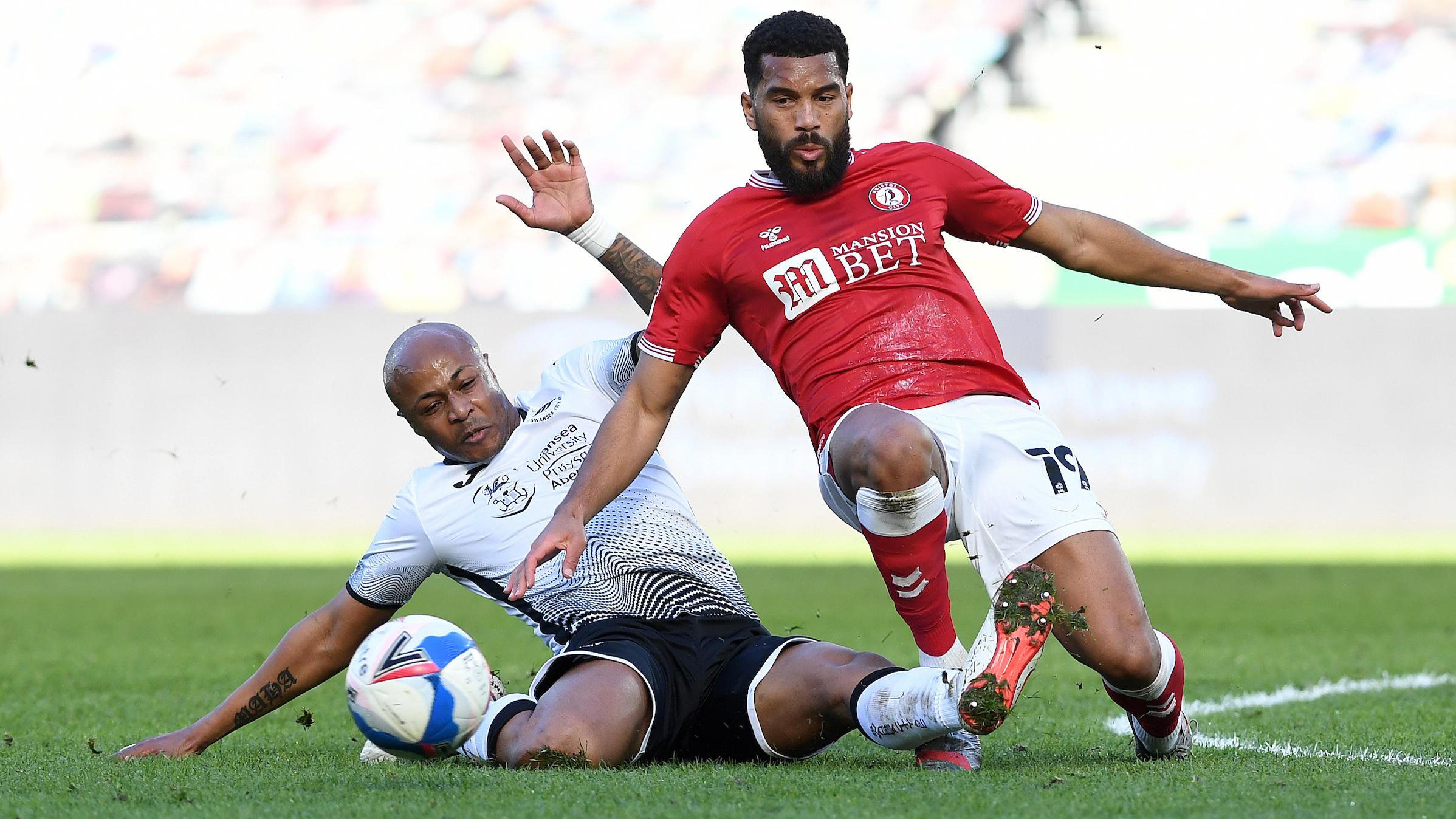 Bristol City home Andre Ayew