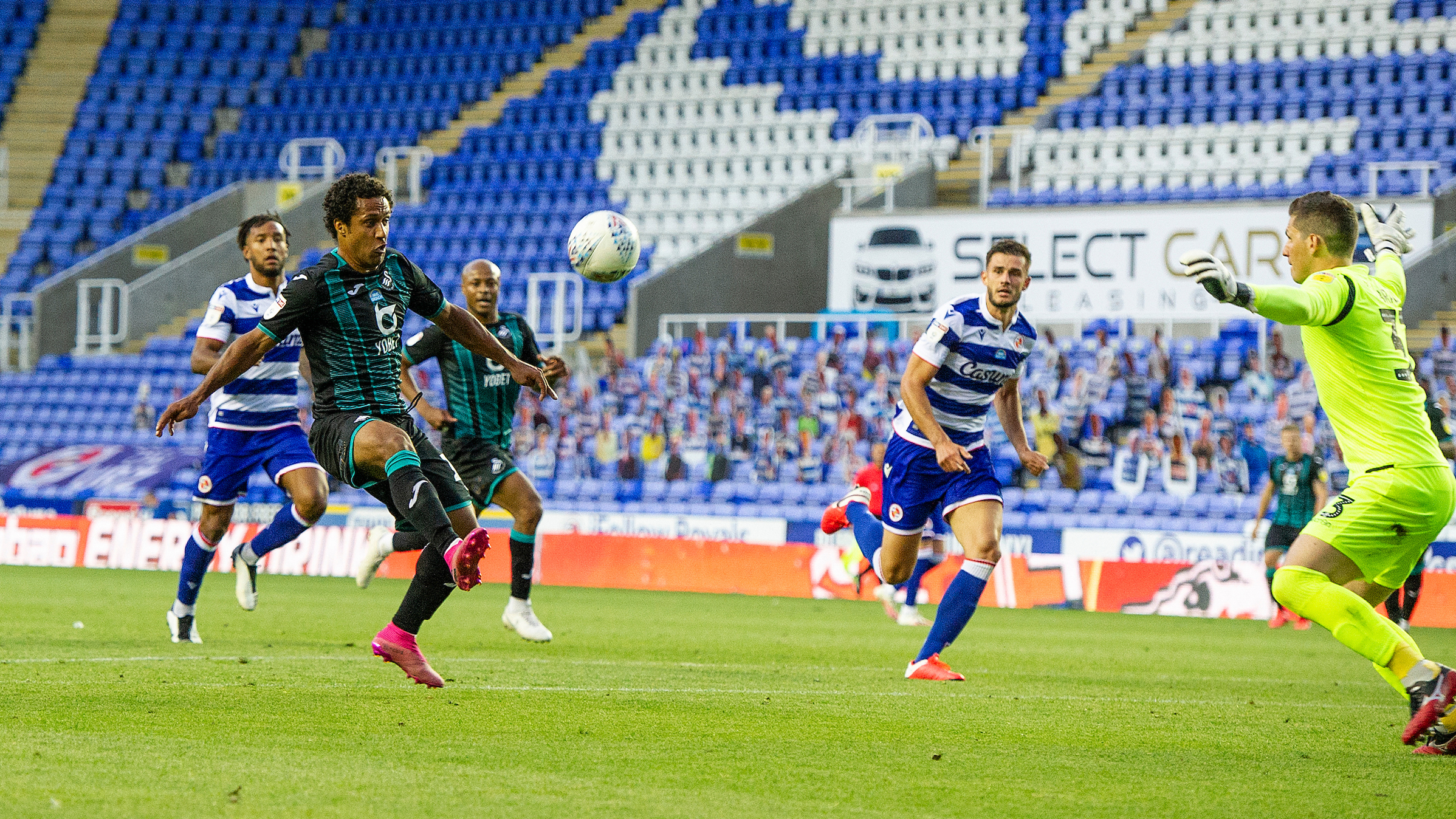 Wayne Routledge Reading