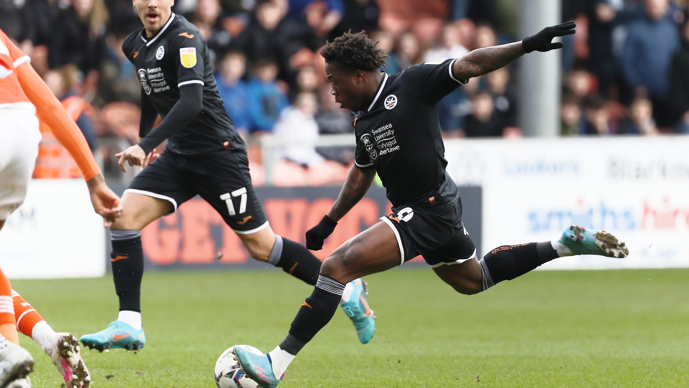 Blackpool away Michael Obafemi