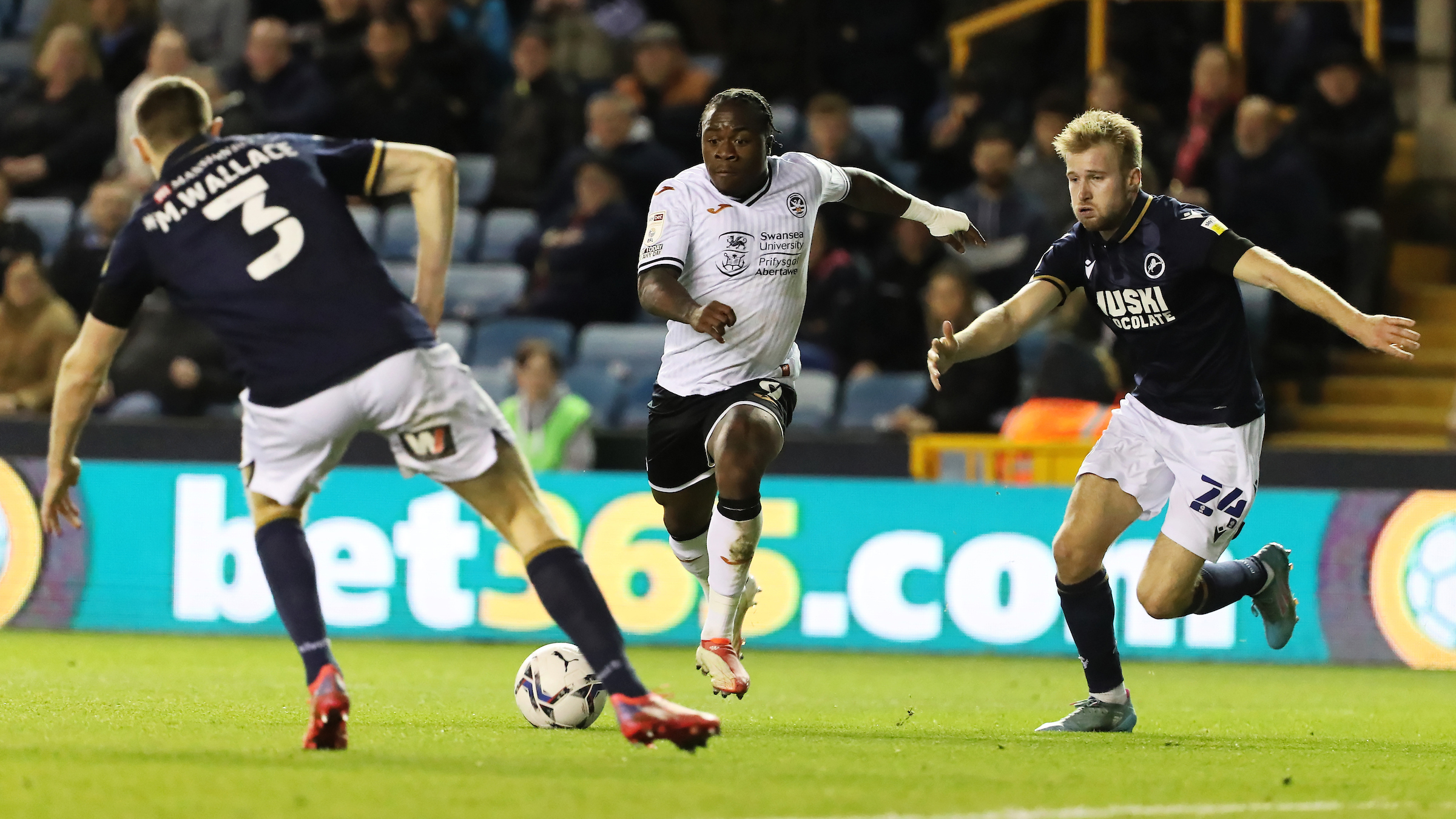 Gallery, Millwall v Swansea City