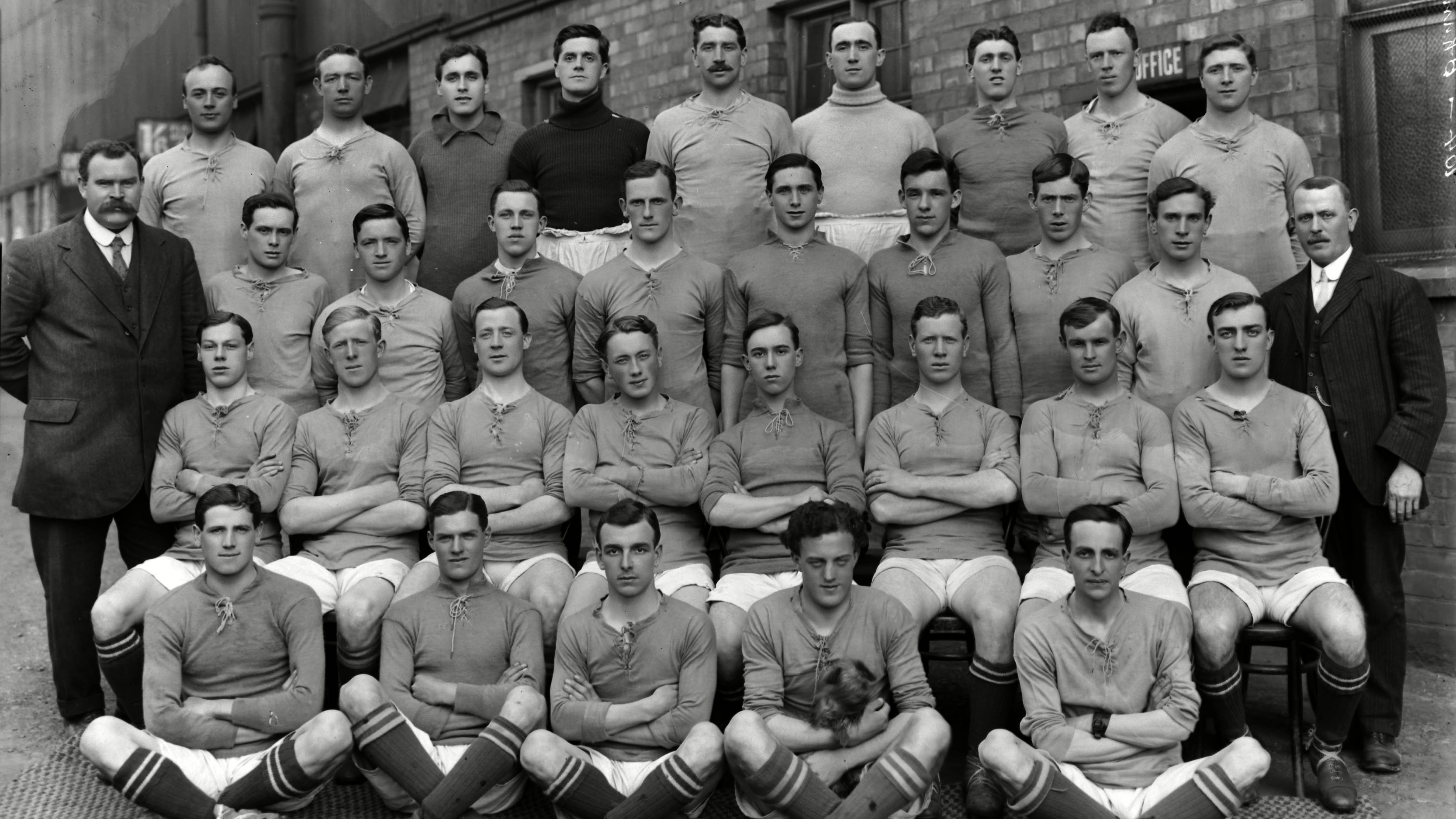 A squad photo of the 1913 Birmingham City squad