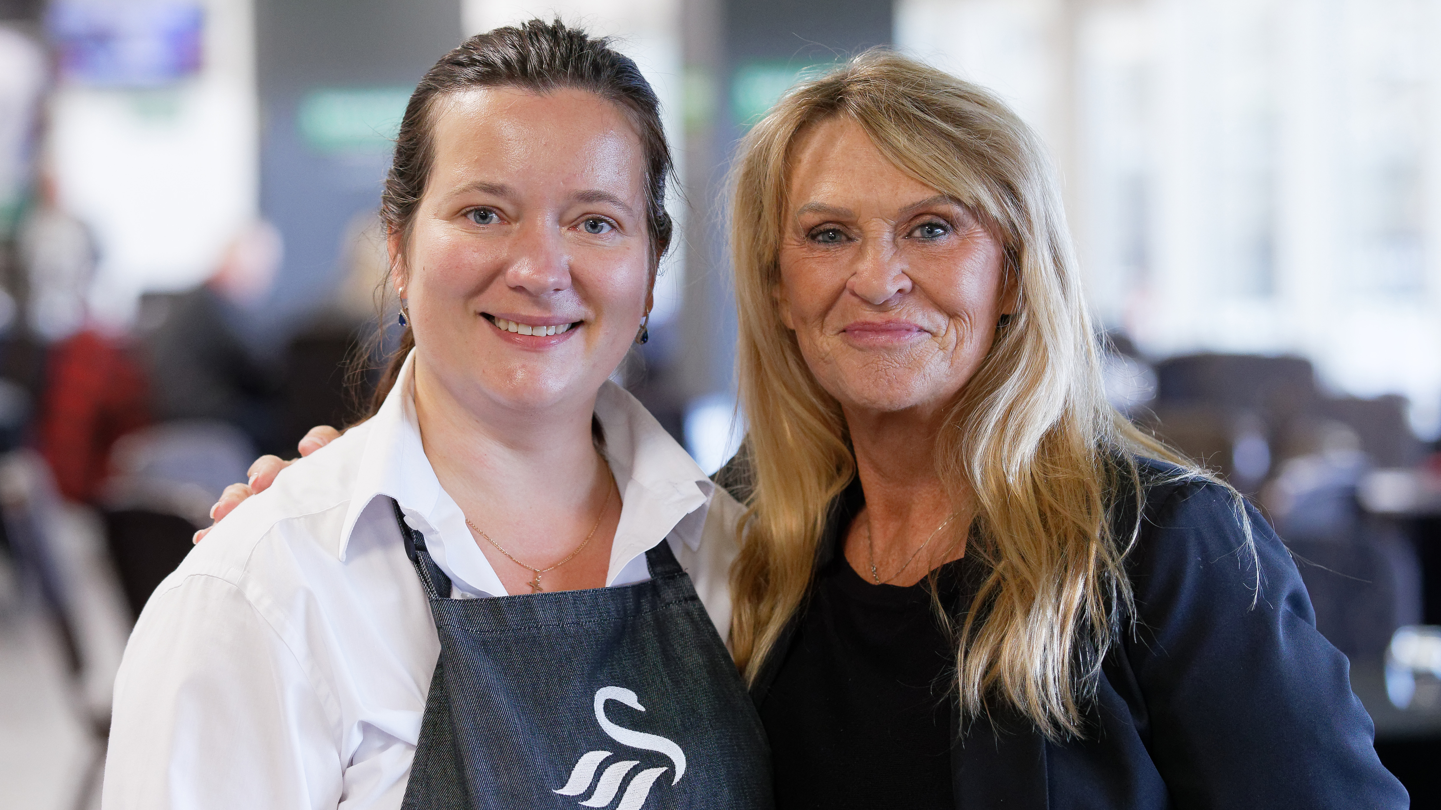 Mariana poses with Kim in the Swansea Building Society Lounge