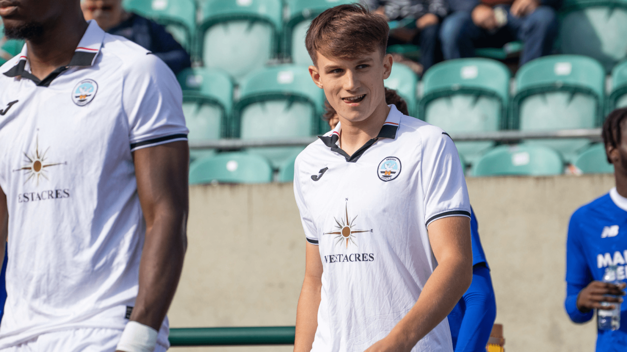 Ben Lloyd walks onto the pitch against Cardiff City