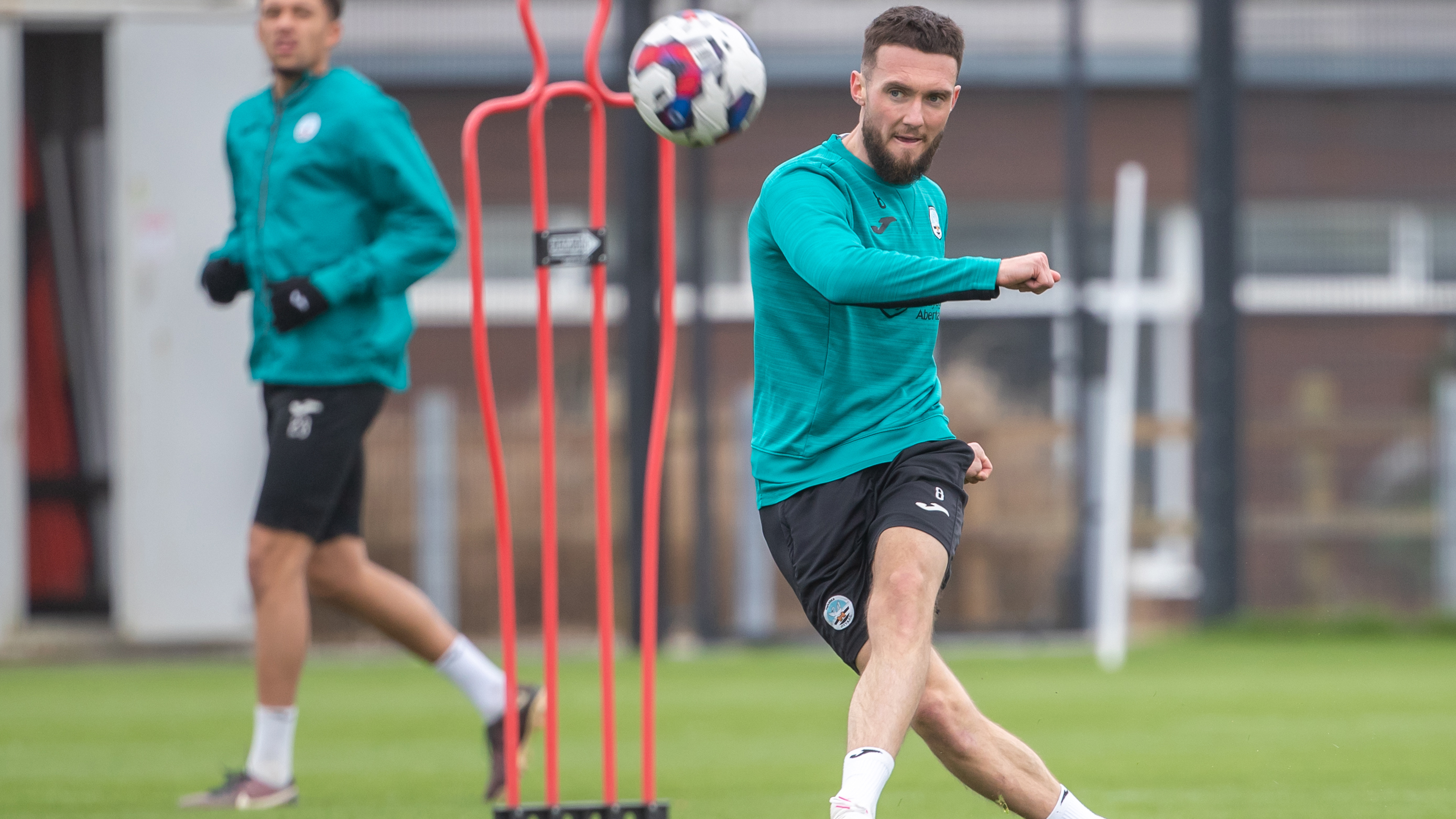 Matt Grimes training