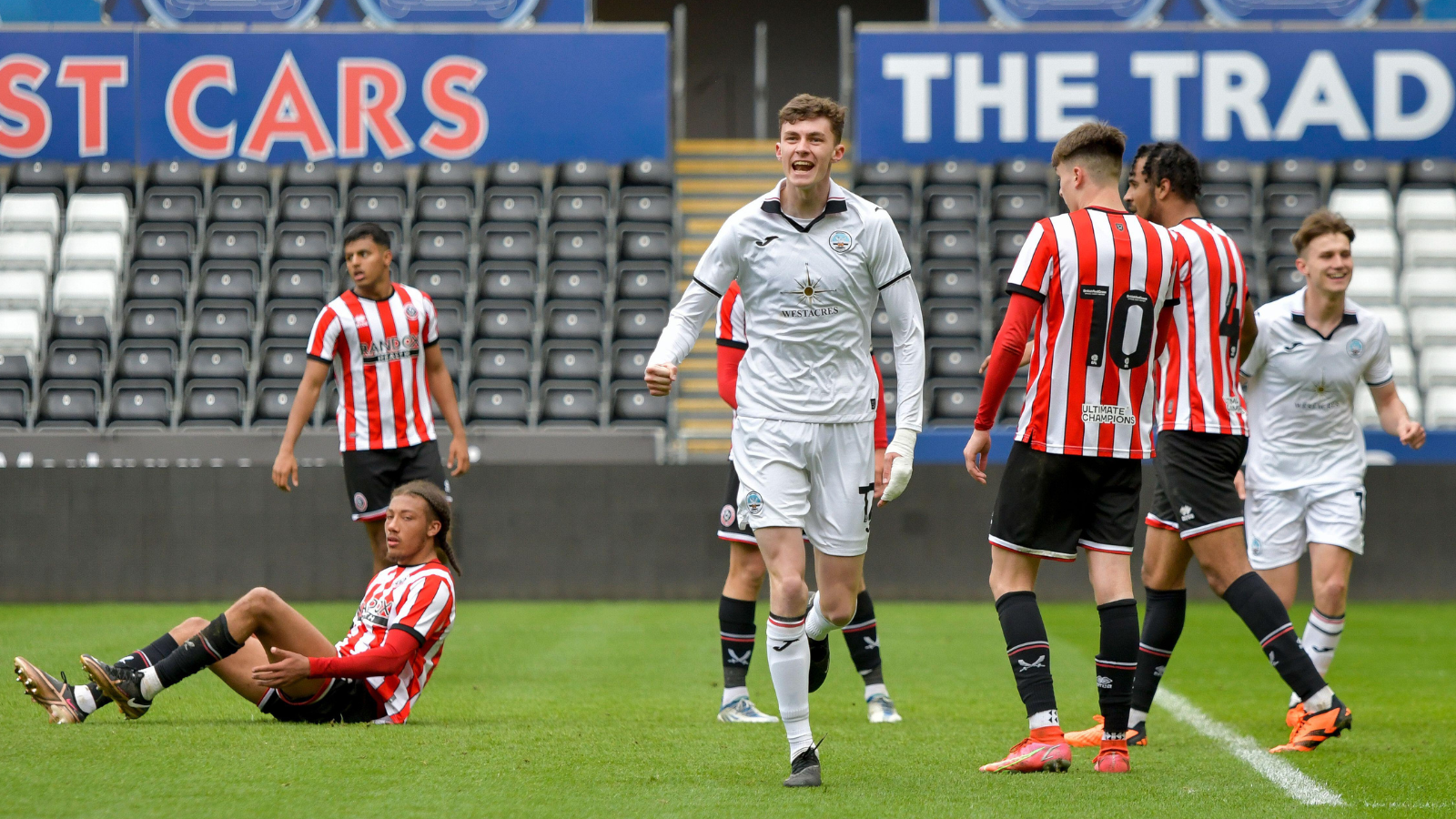 Joe Thomas celebrates against Sheffield United