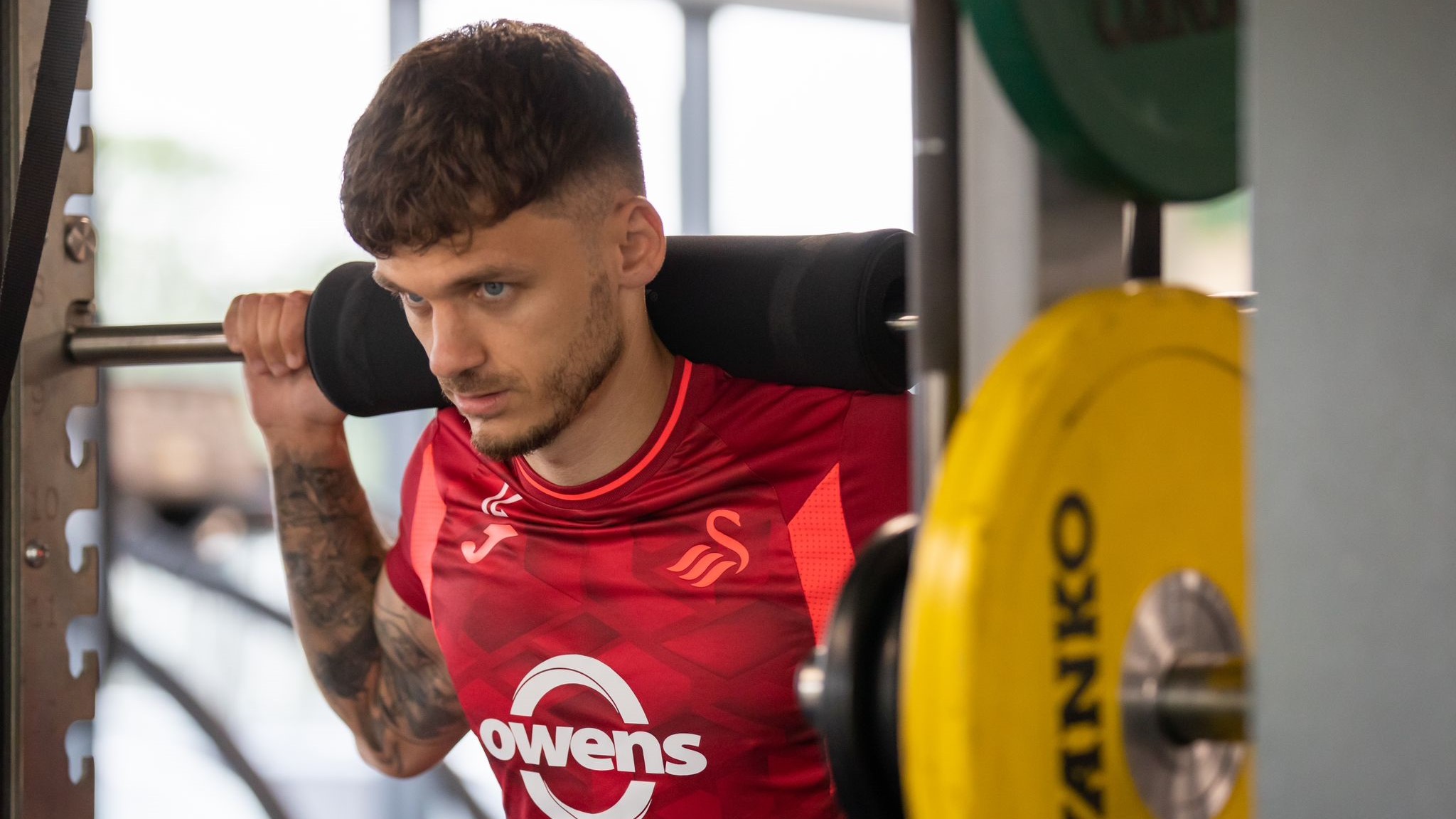 Jamie Paterson weight training at Fairwood
