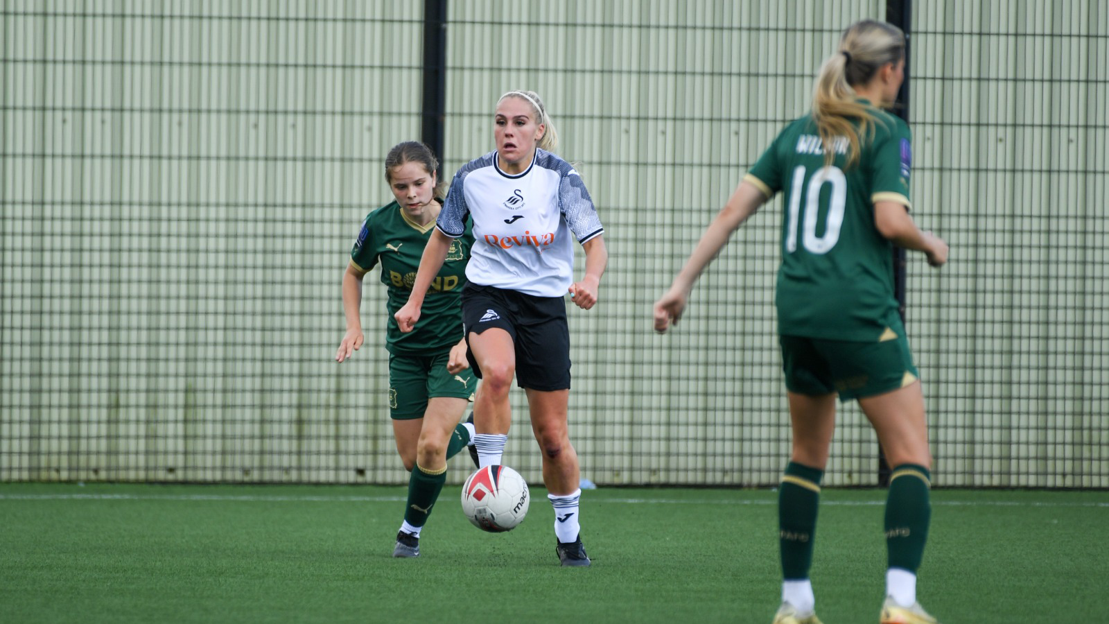 Ellie Lake vs Plymouth Argyle