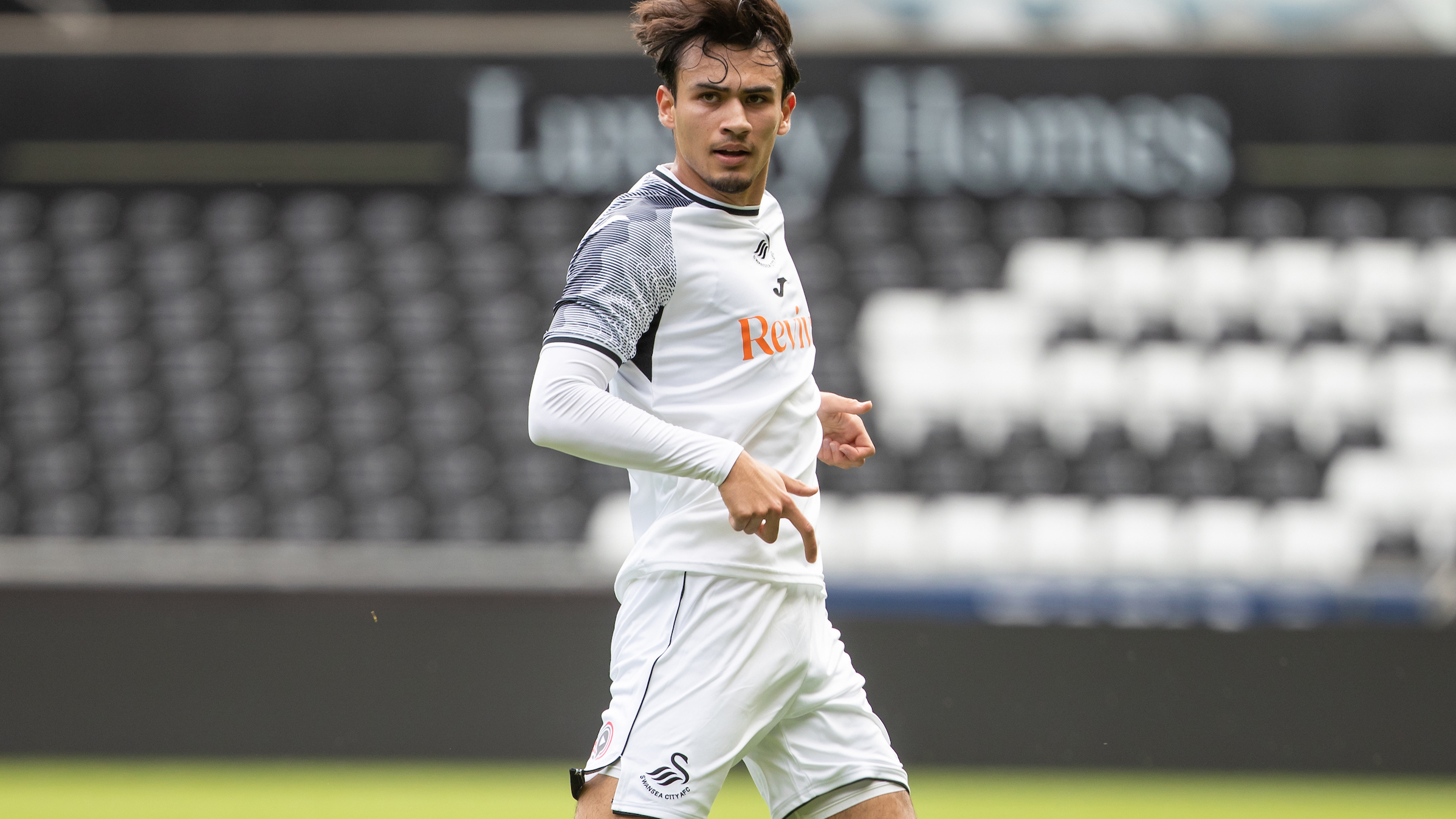 Nathan Tjoe-A-On joins Heerenveen on loan | Swansea