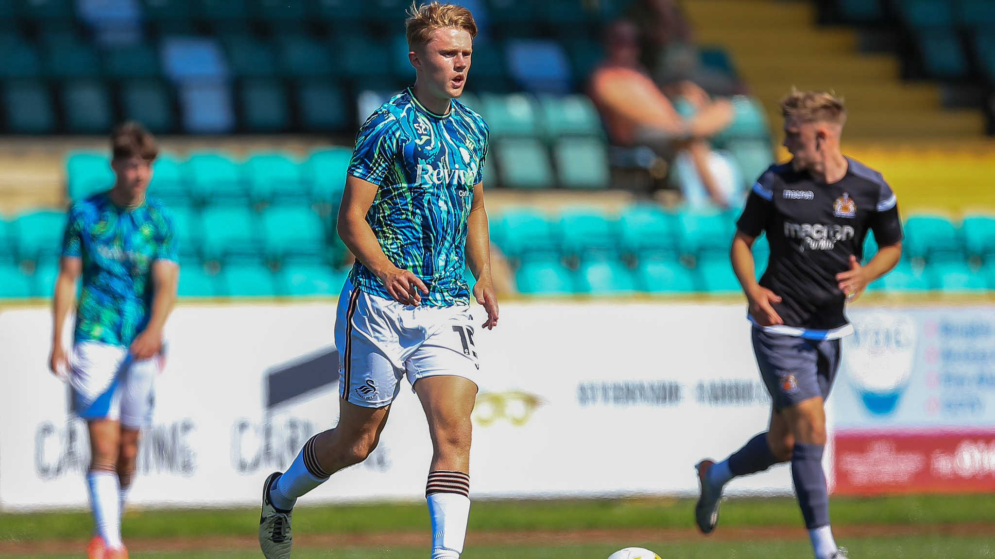 Harry Jones v Barry Town