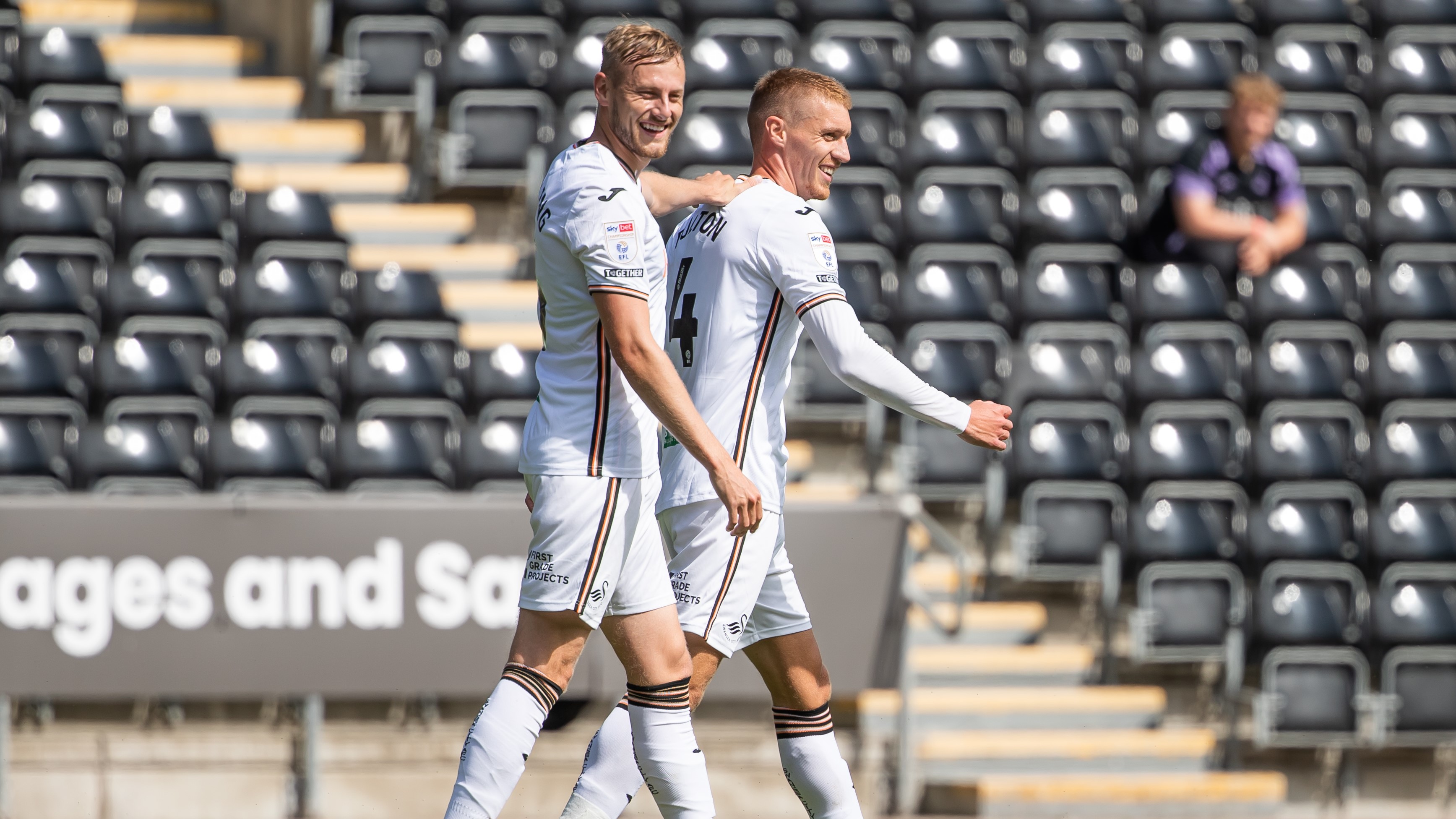 Darling and Fulton celebration v Rio Ave