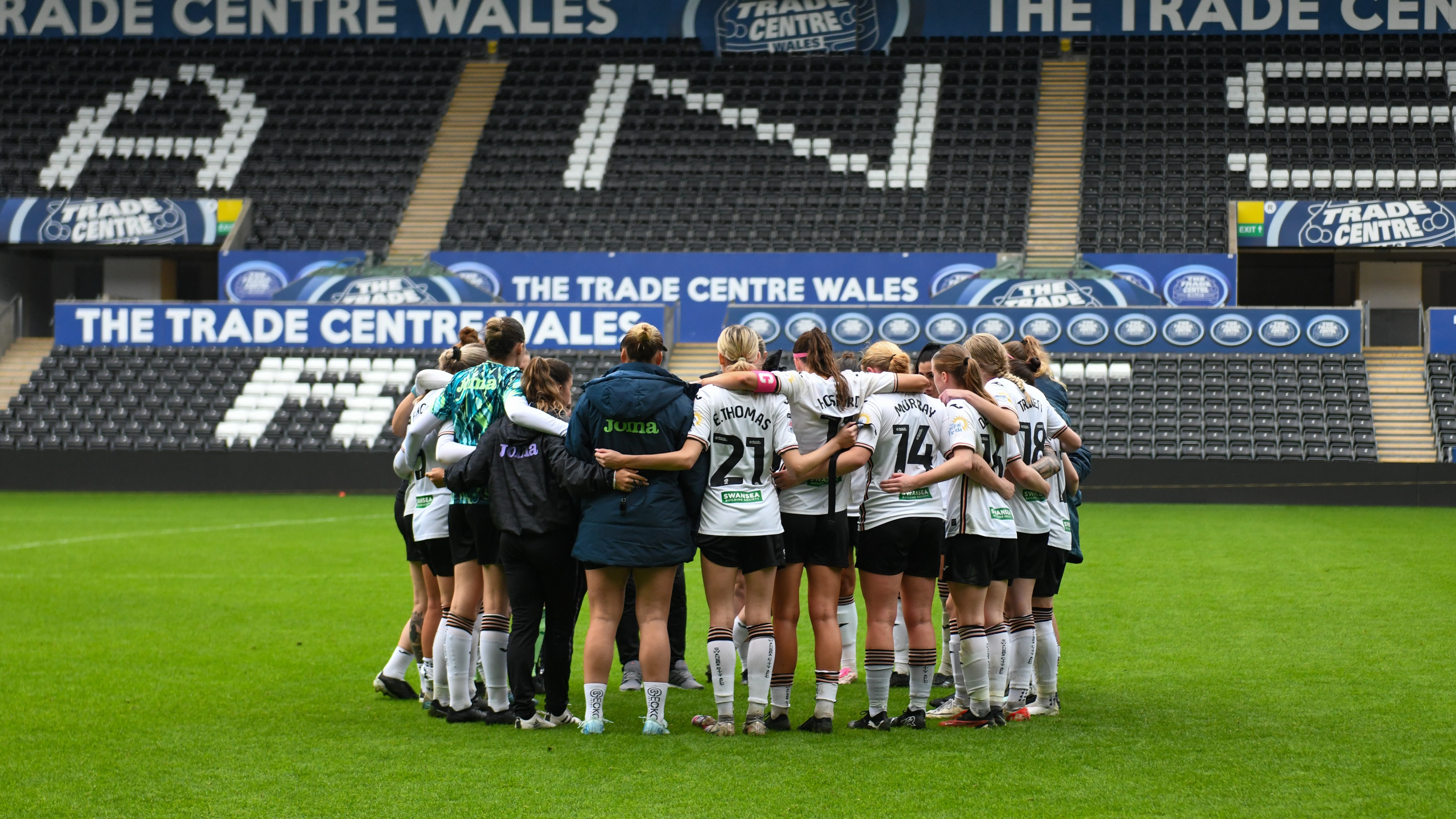 Swans Women v Barry