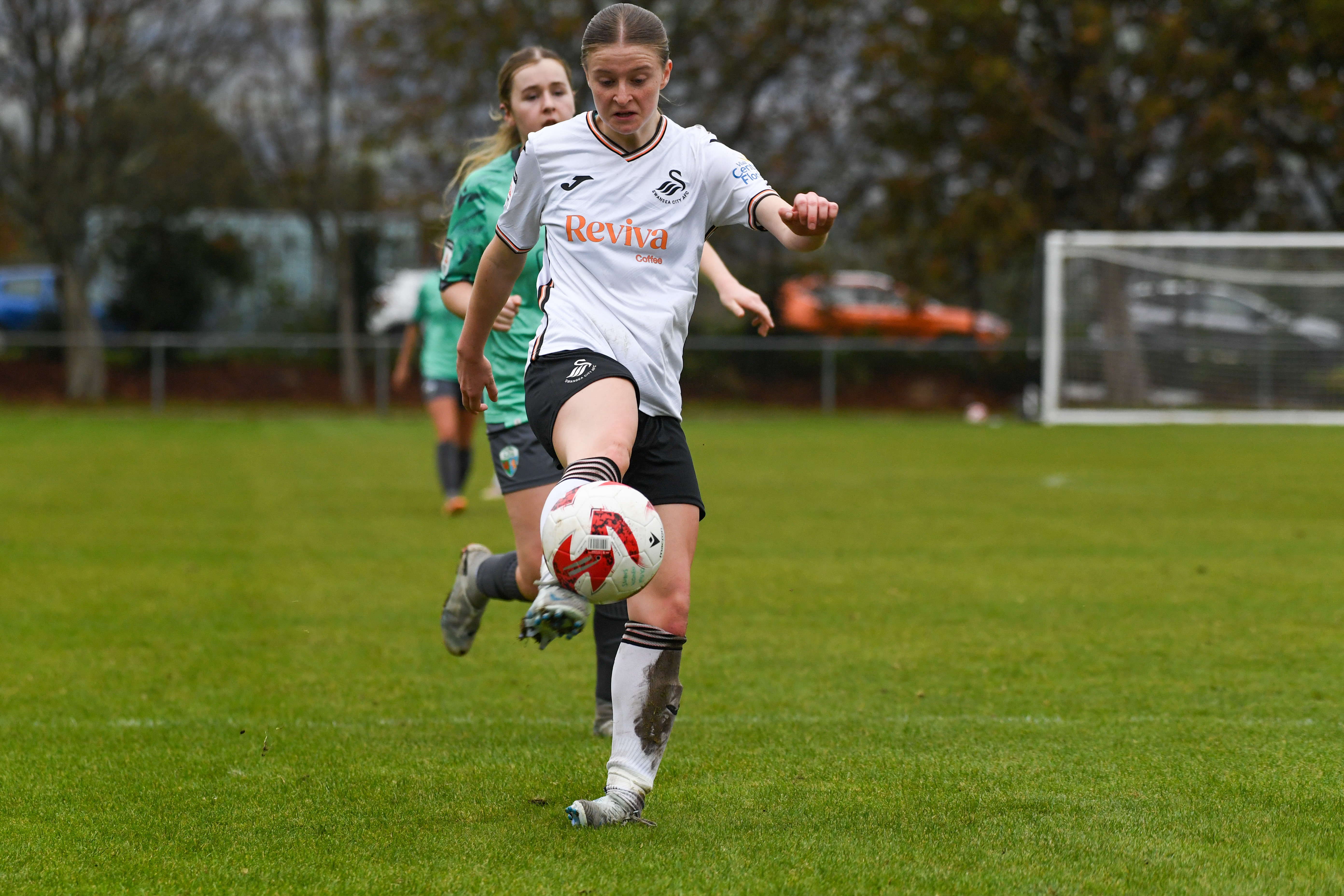 Aimee Deacon v TNS