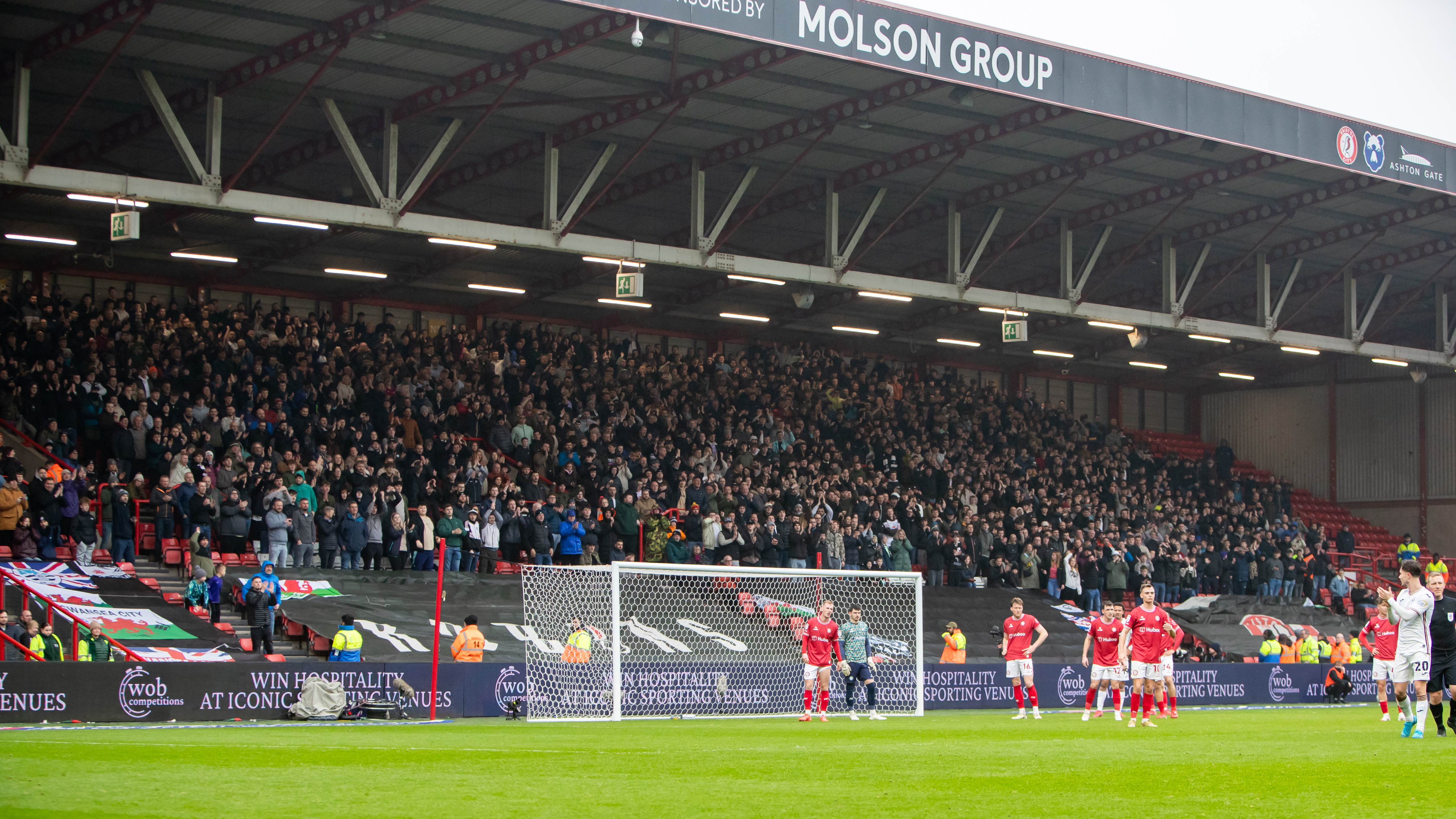 Fan Gallery | Bristol City v Swans