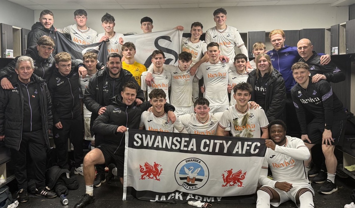 Swans U17s