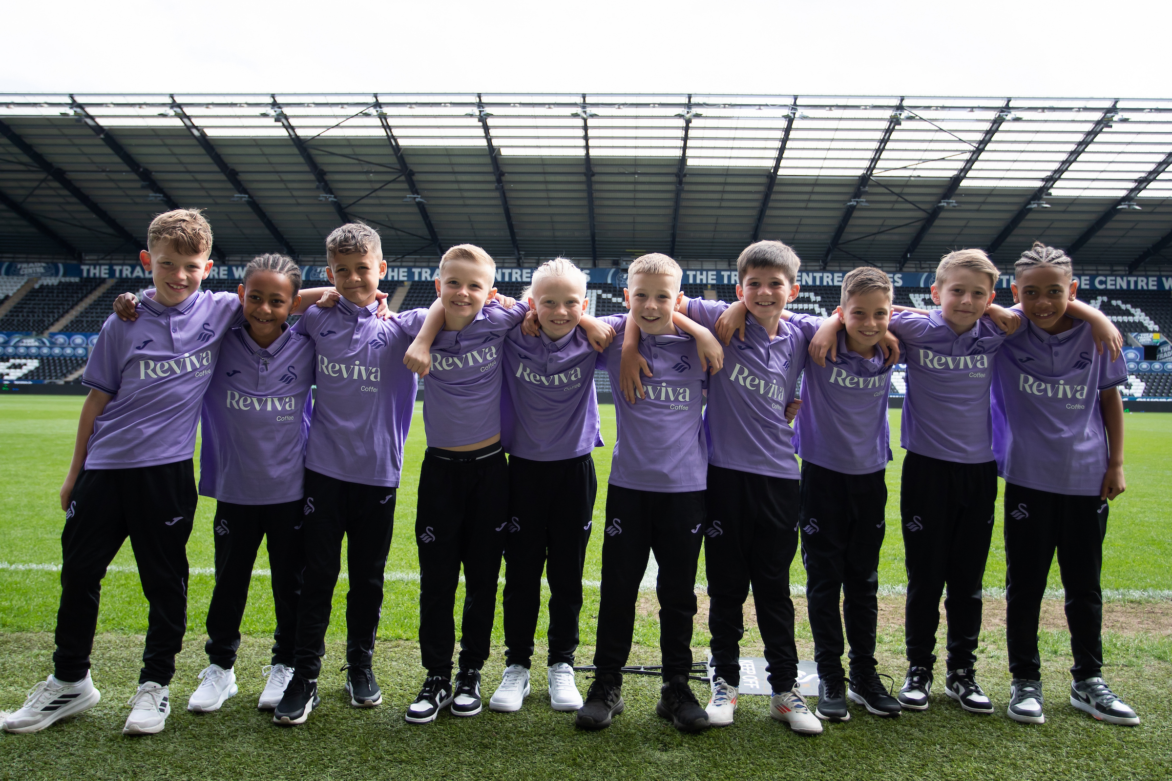 Gallery | Swans U9s signing day