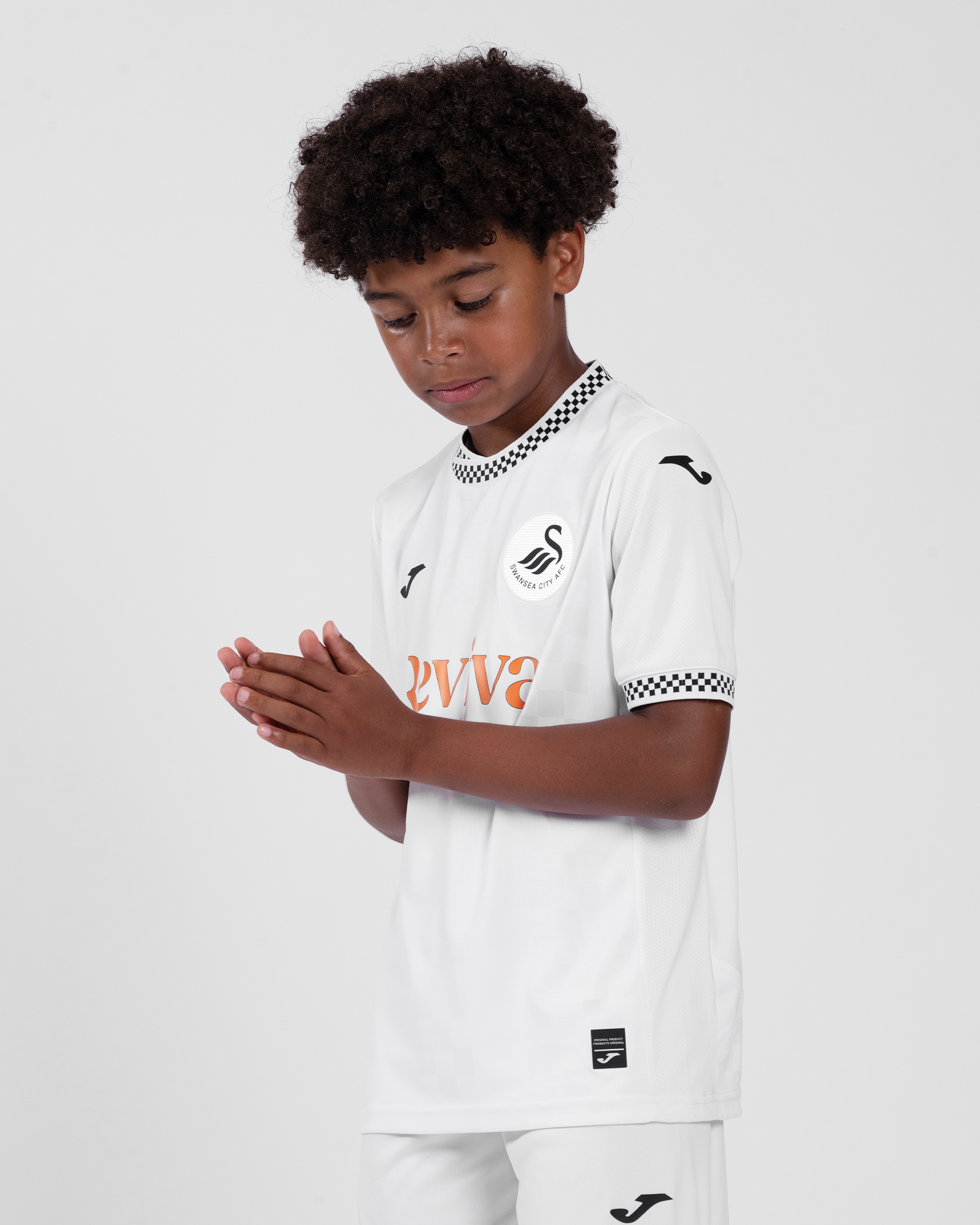 swansea-city-home-junior-hands