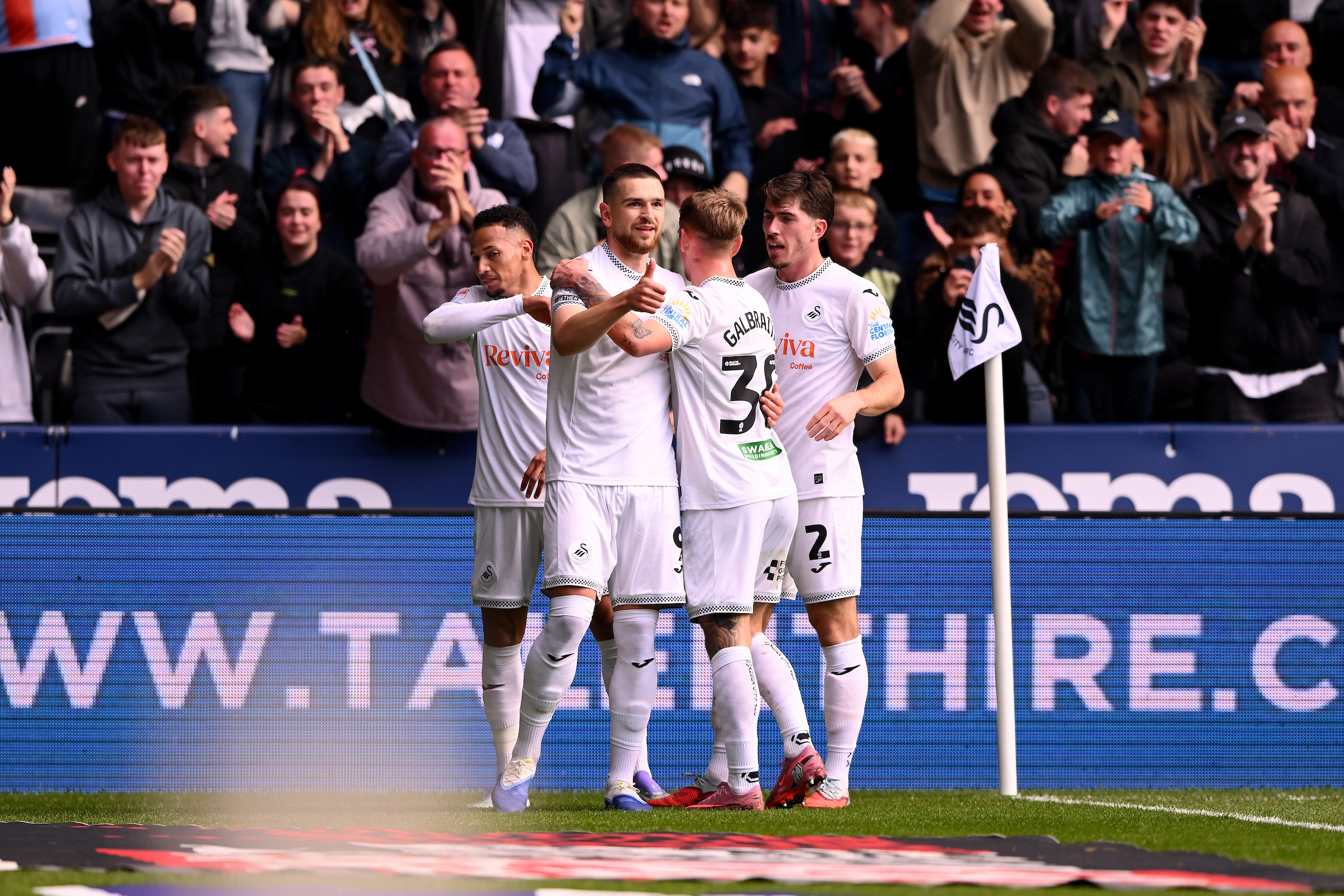 Zan Vipotnik celebrates his goal with his teammates