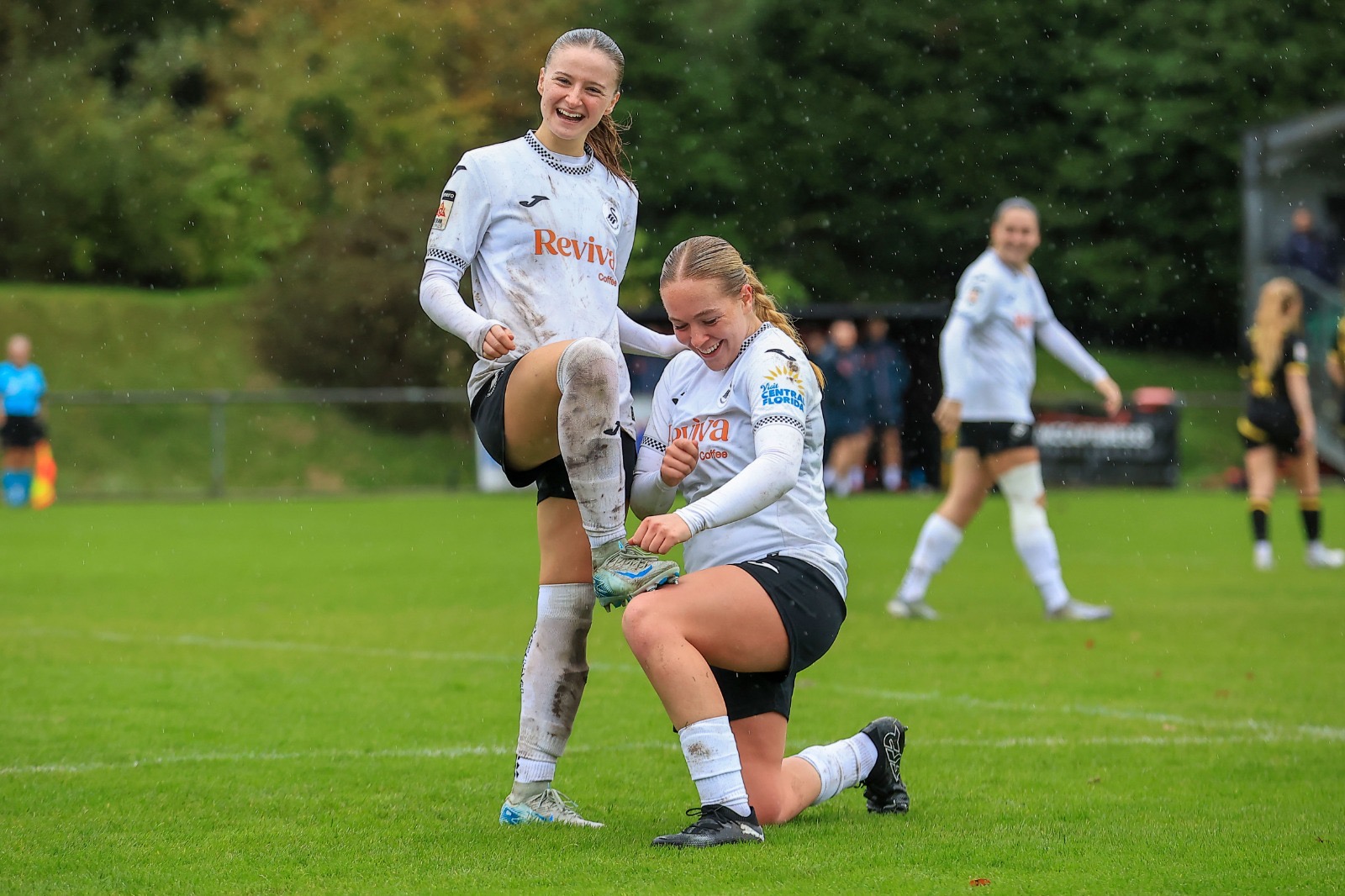 Swansea City Women cele