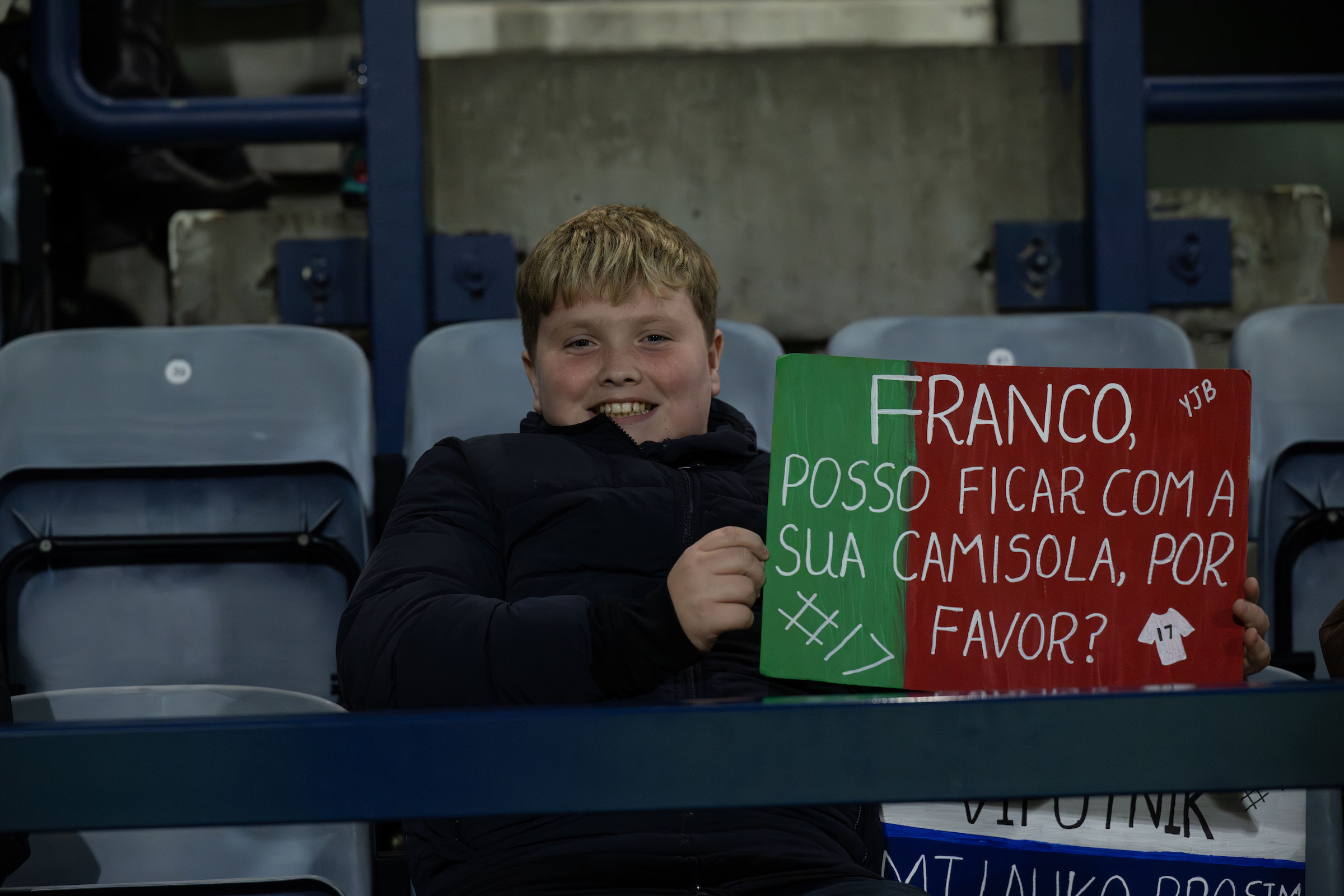 Fan gallery Preston away