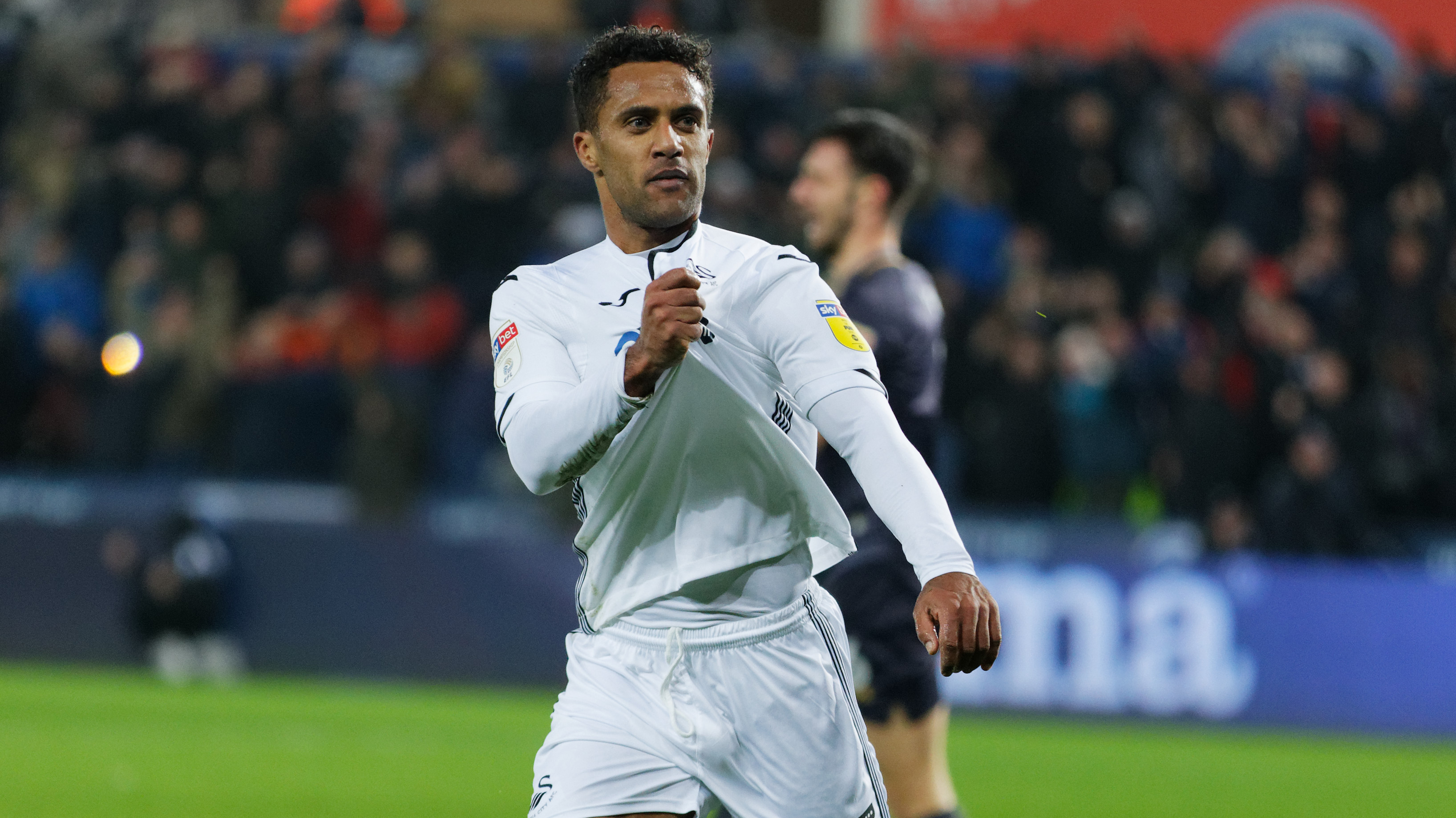 Swansea City stalwart Wayne Routledge confirms exit | Swansea