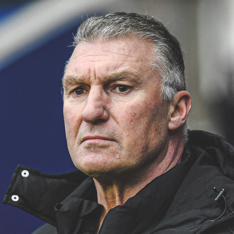 Photograph of the Bristol City manager Nigel Pearson