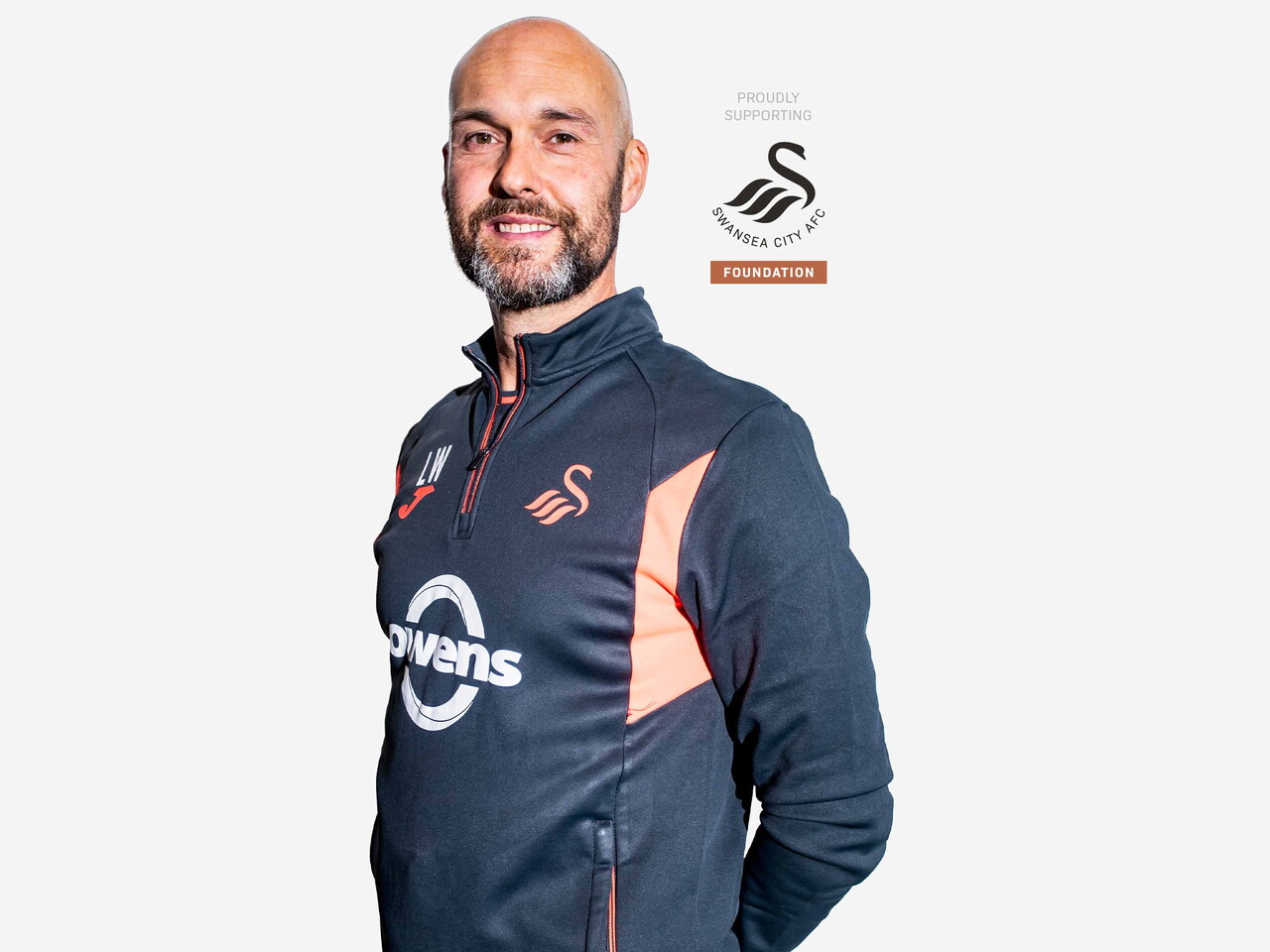 issue-17-cover-23-24-V02