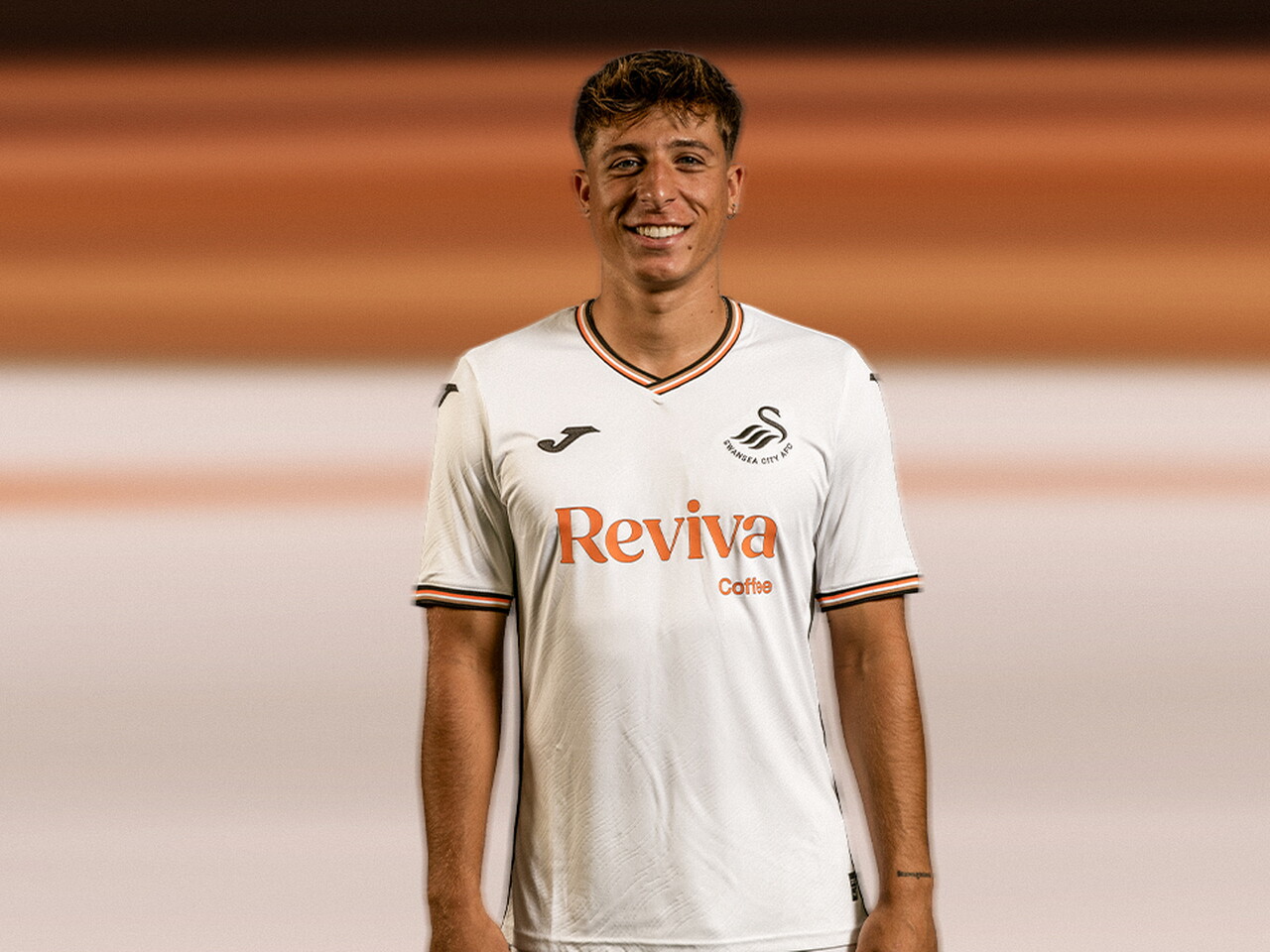 thumbnail-goncalo-franco-millwall-issue-8-24-25