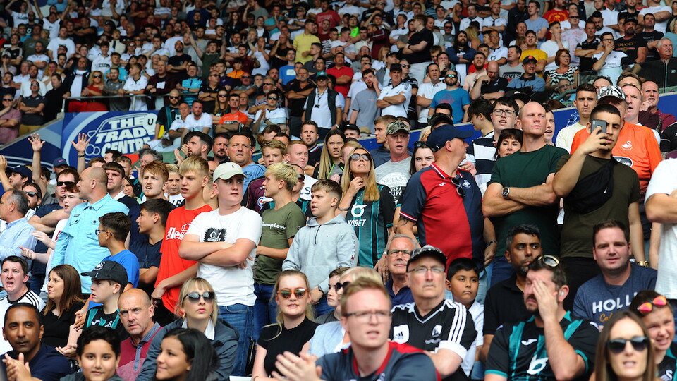 Fans 34
