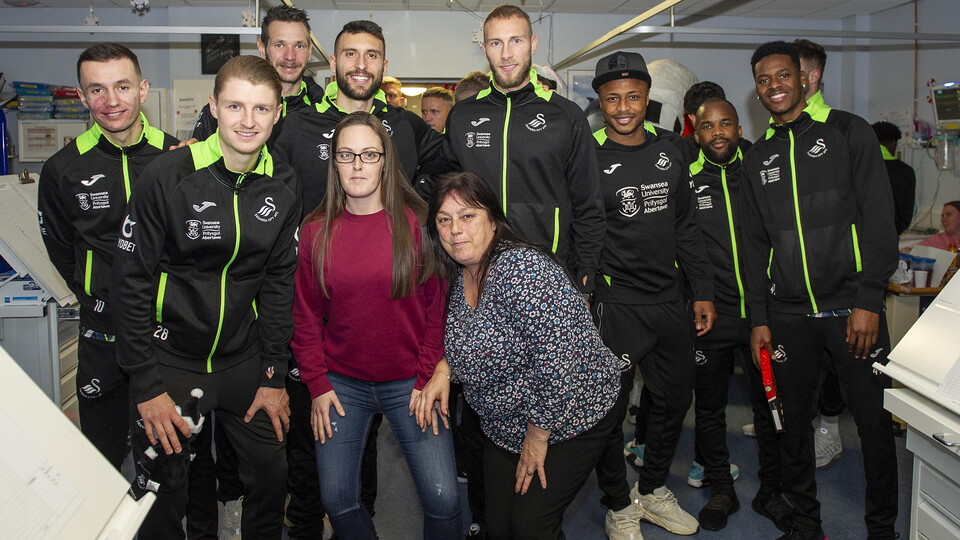 Swansea City squad visiting children at Morrison Hospital