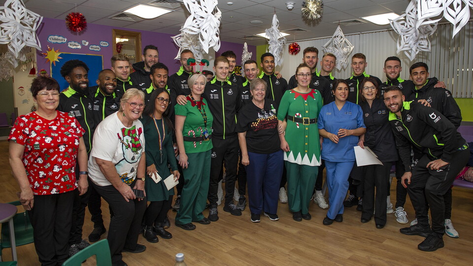 Swansea City squad visiting children at Morrison Hospital