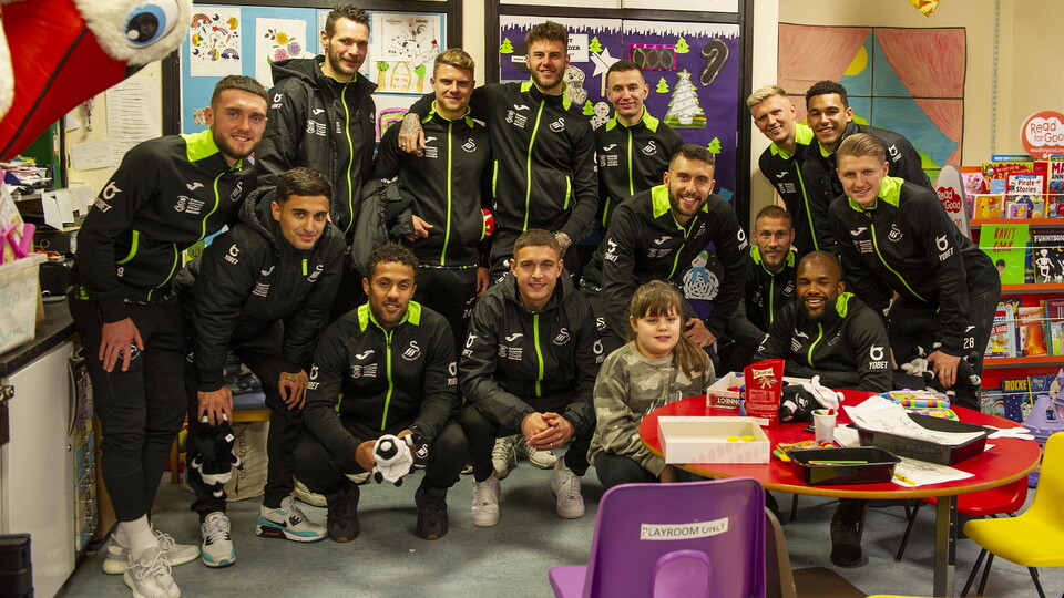 Swansea City squad visiting children at Morrison Hospital