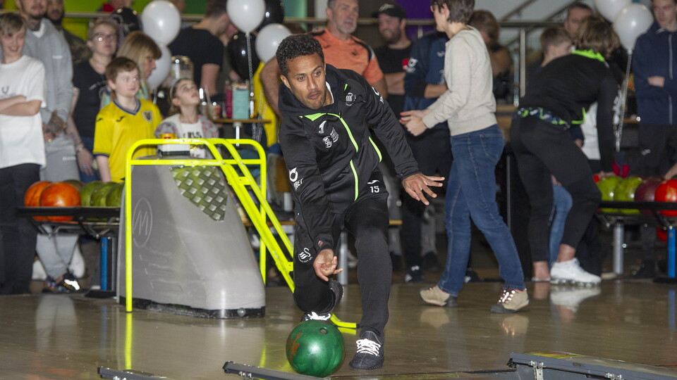 Swansea City bowling night