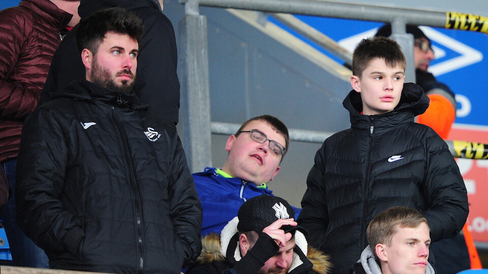 Fans 11