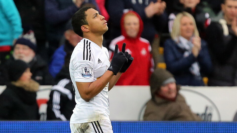 Jefferson Montero Stoke 2015