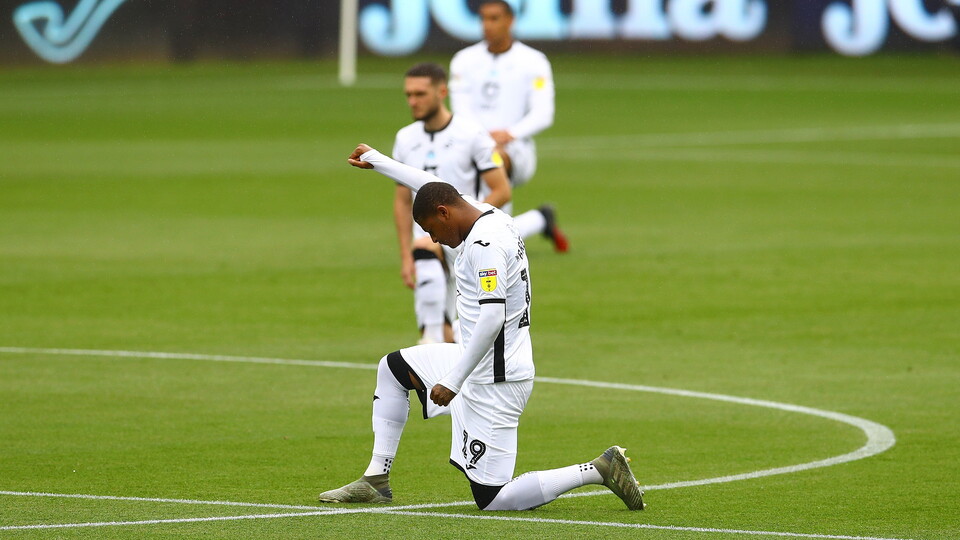 Swansea City v Luton Town
