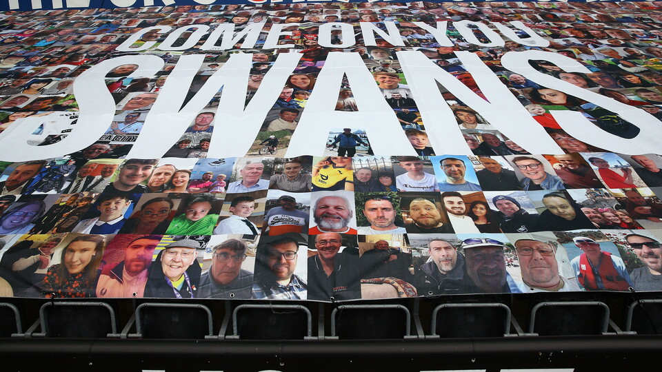 Swansea City v Luton Town