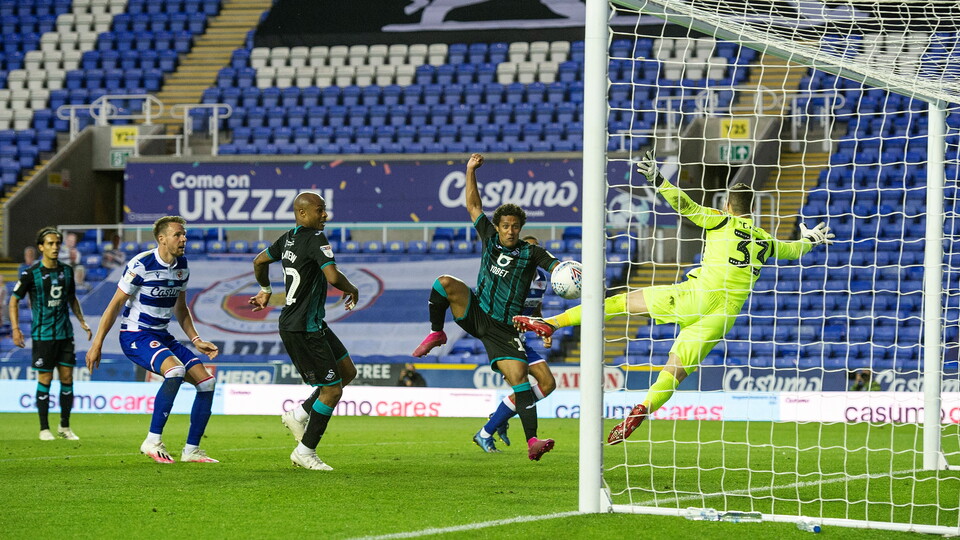 Reading v Swansea City