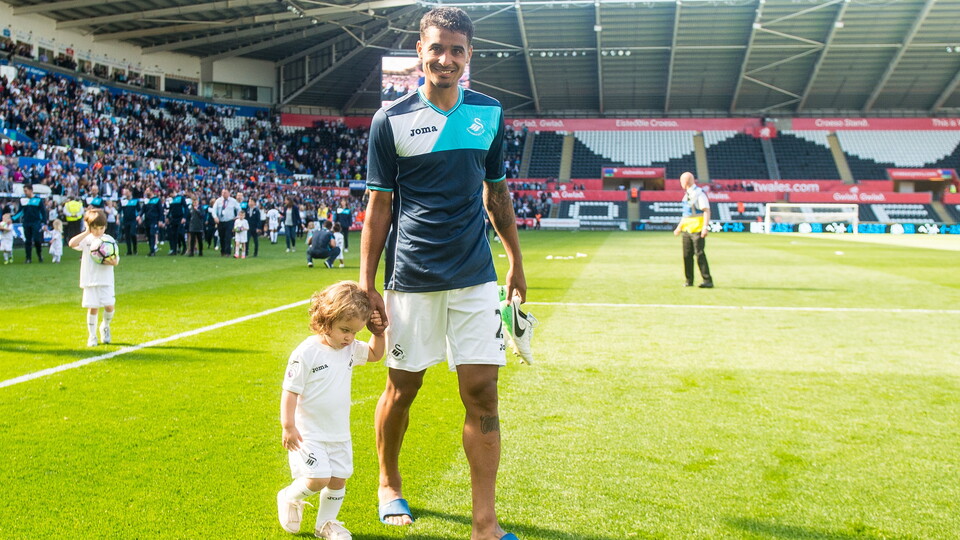 Kyle Naughton