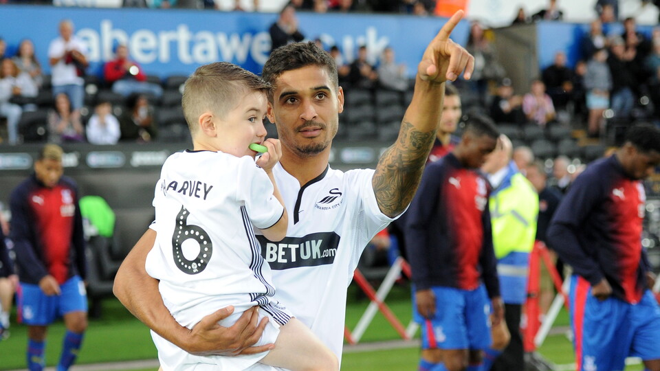Kyle Naughton