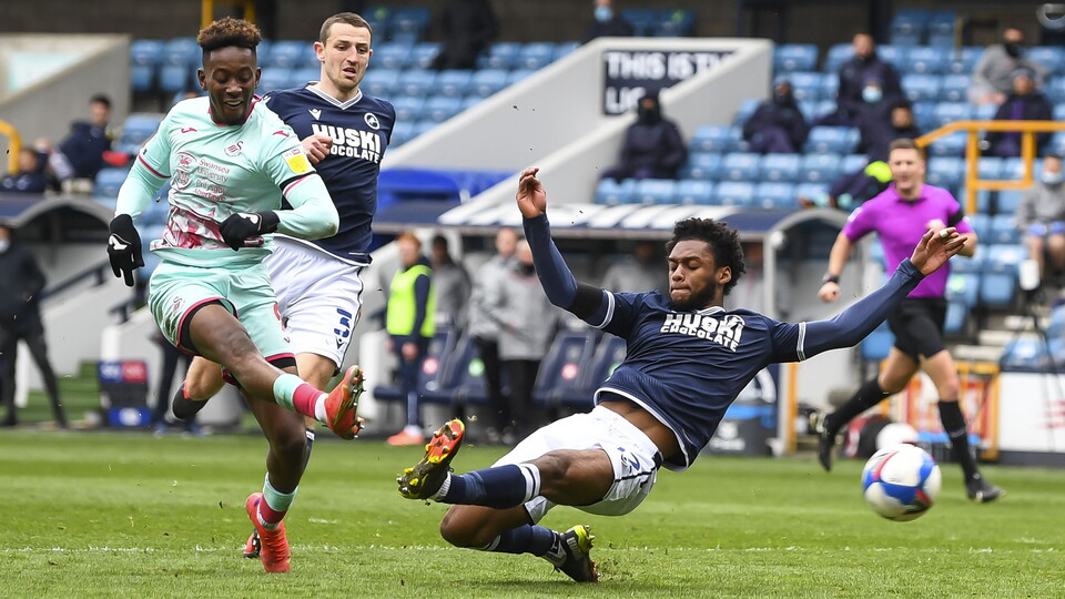Millwall v Swansea City 