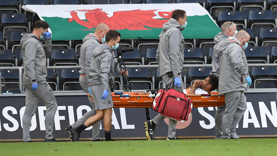 Swansea City v Barnsley