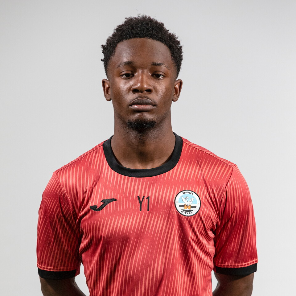 Adrian Akande profile